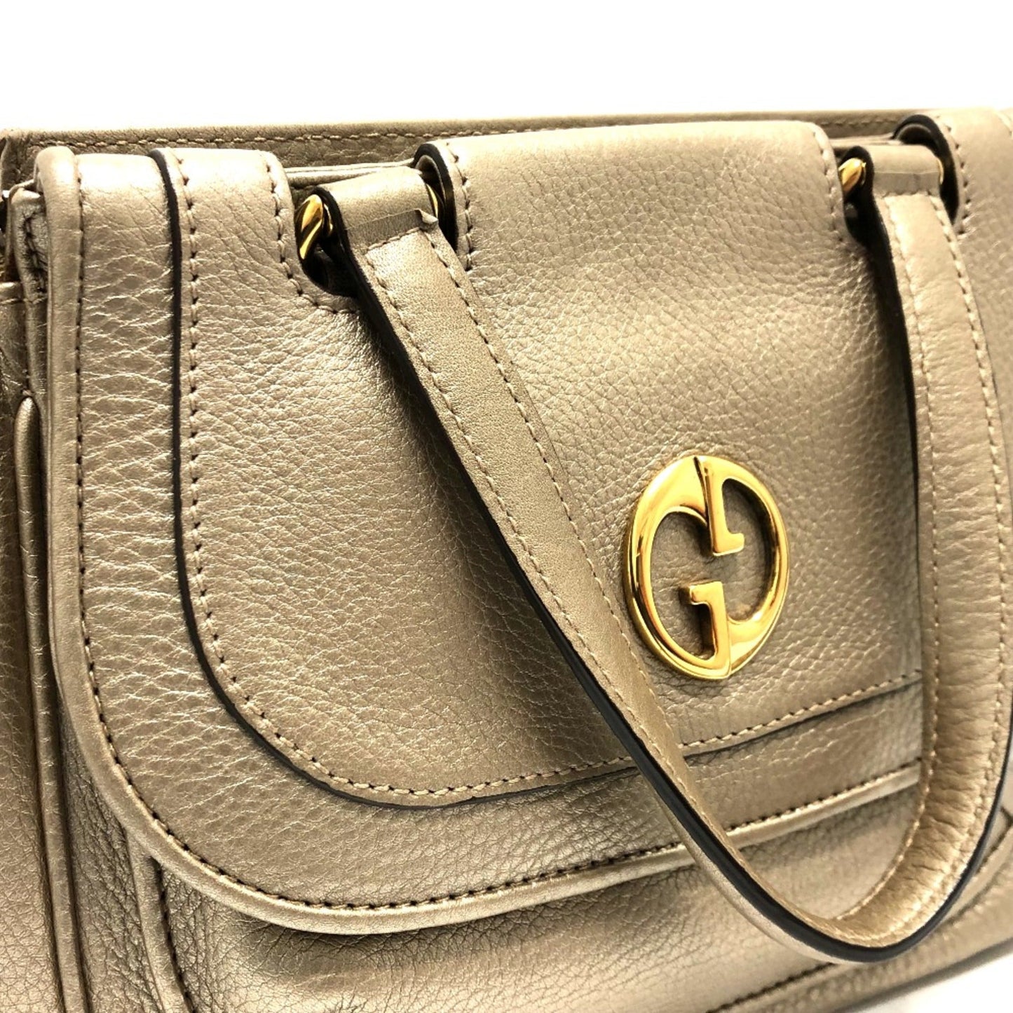 Gucci Gold Leather Handbag ( )
