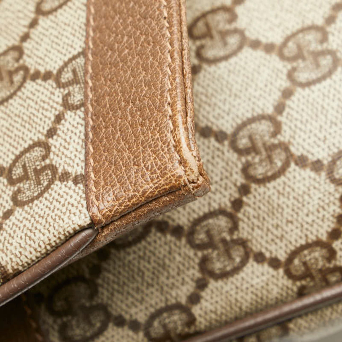 Gucci Beige Brown Pvc Leather Clutch Bag ( )