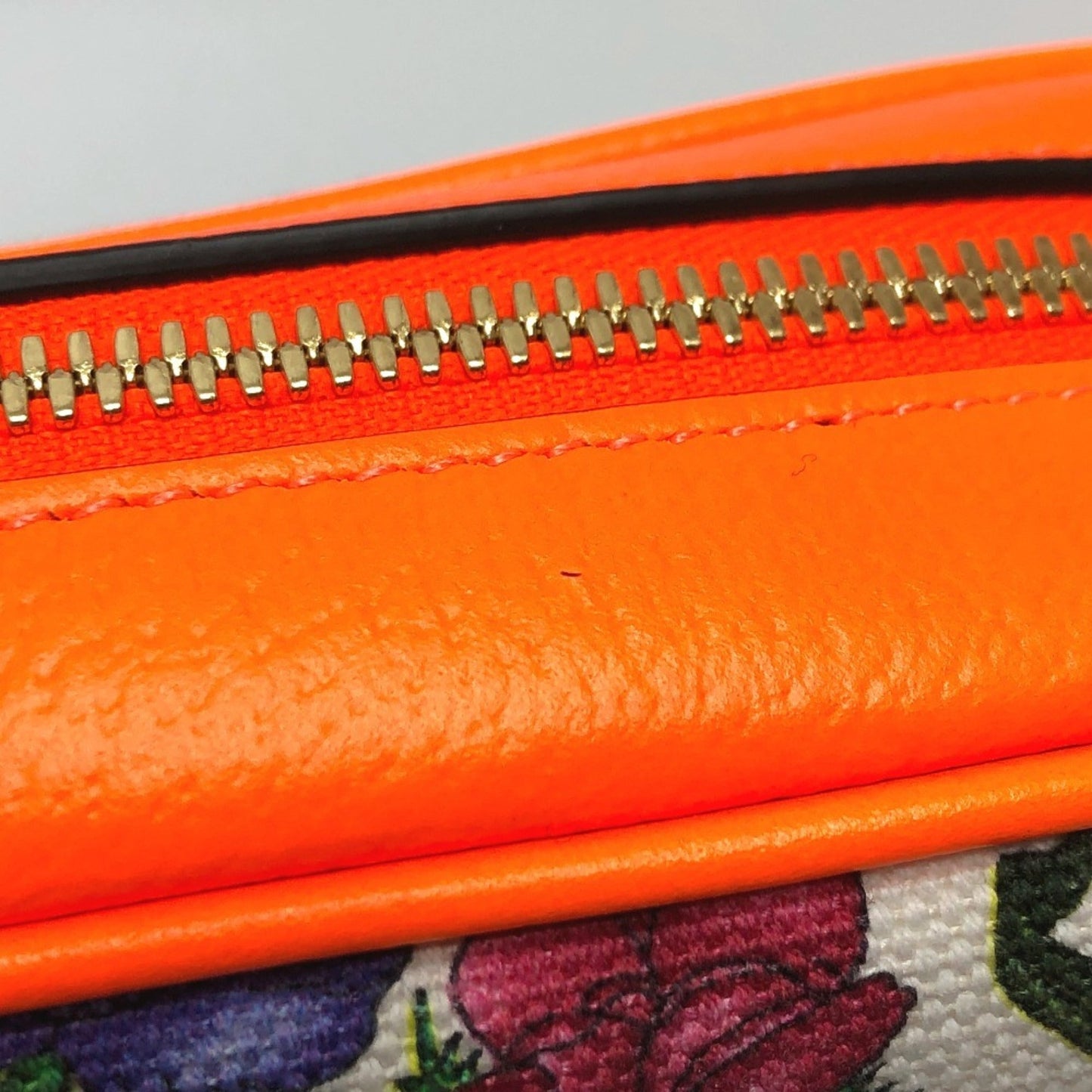 Gucci Multi-Color Canvas Leather Shoulder Bag ( )