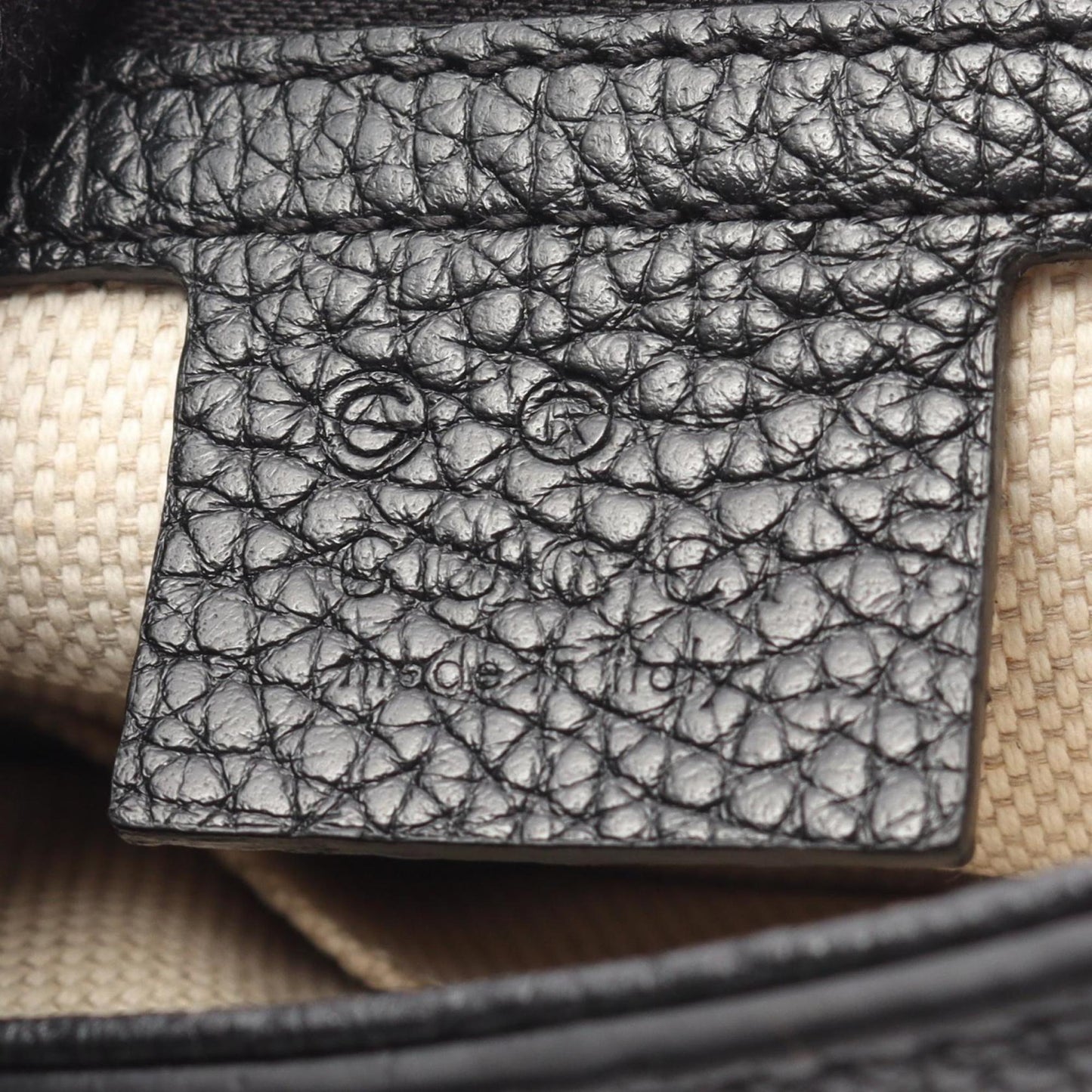 Gucci Black Leather Shoulder Bag ( )
