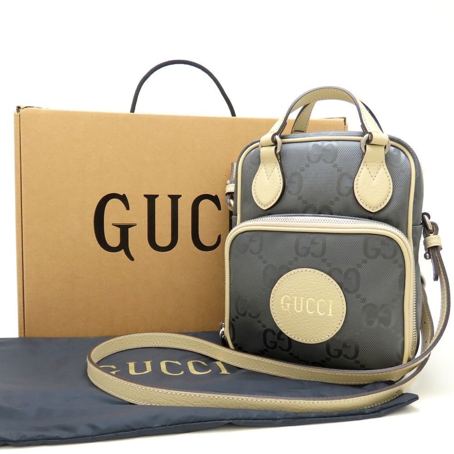 Gucci Beige Gray Nylon Leather Shoulder Bag ( )