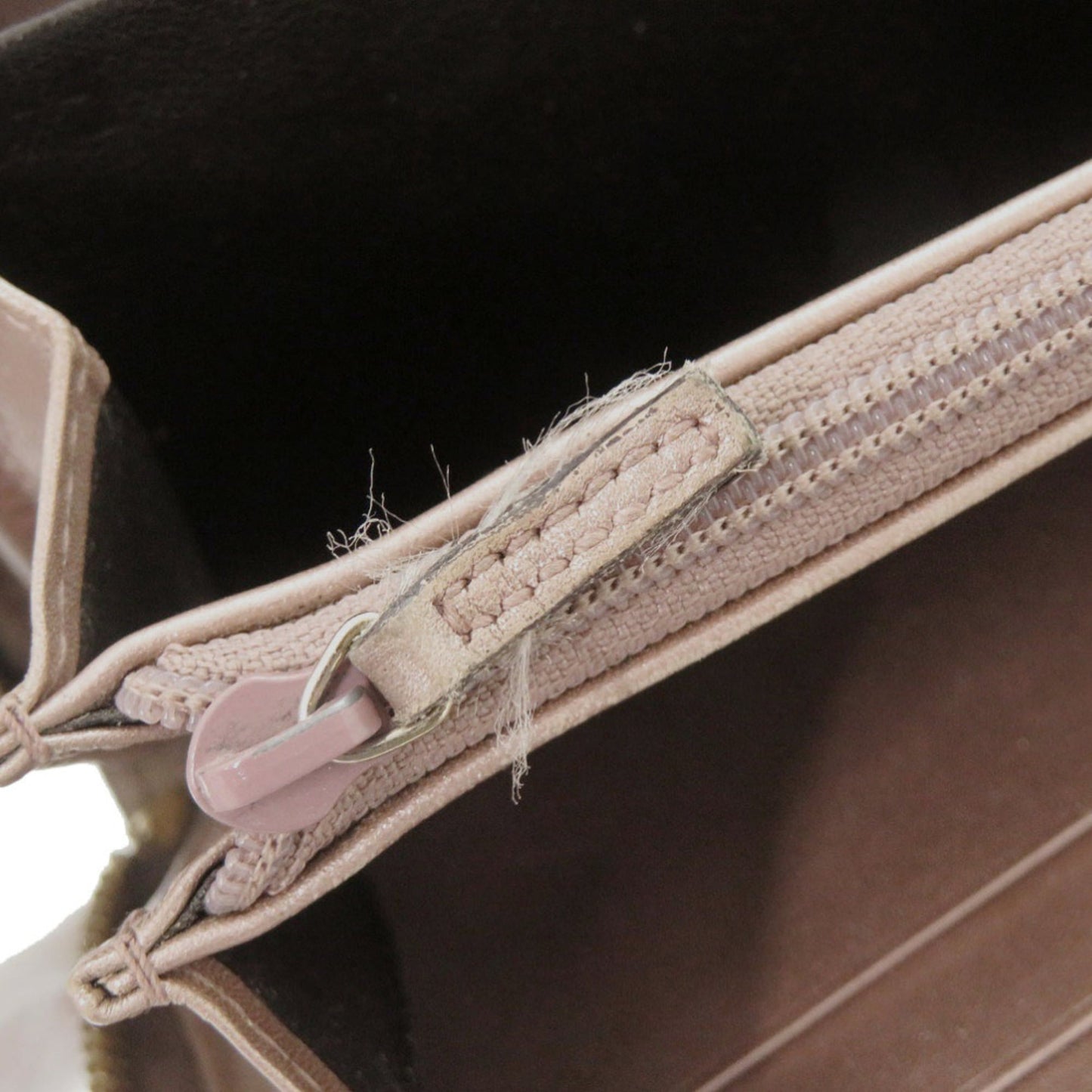 Gucci Pink Long Wallet (Bi-Fold) ( )