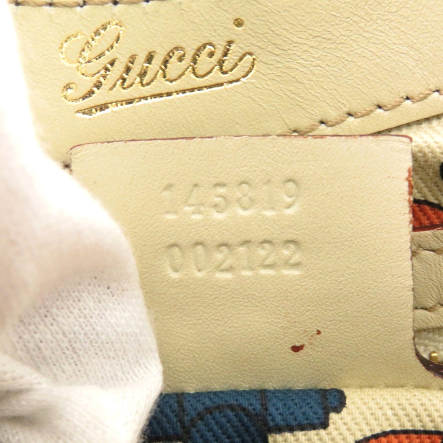 Gucci Ivory Leather Shoulder Bag ( )