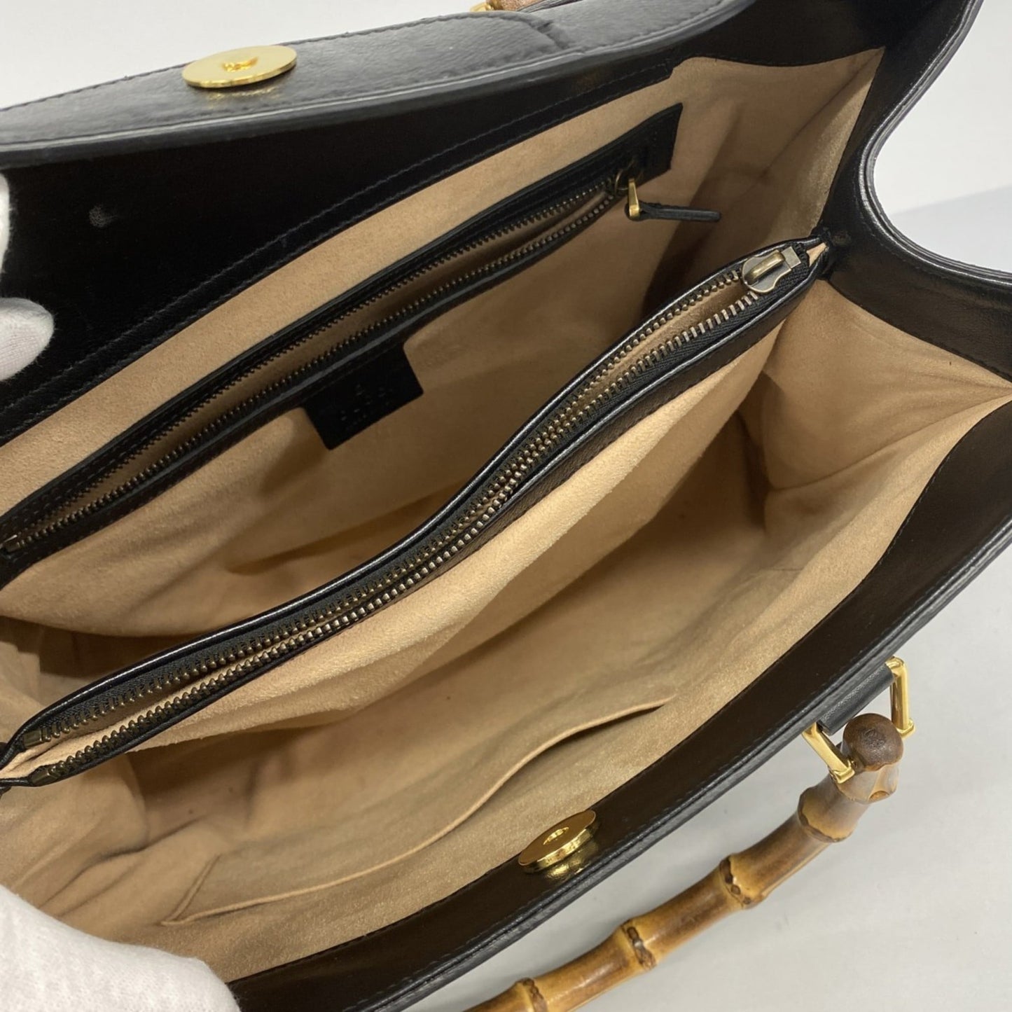 Gucci Black Leather Handbag ( )