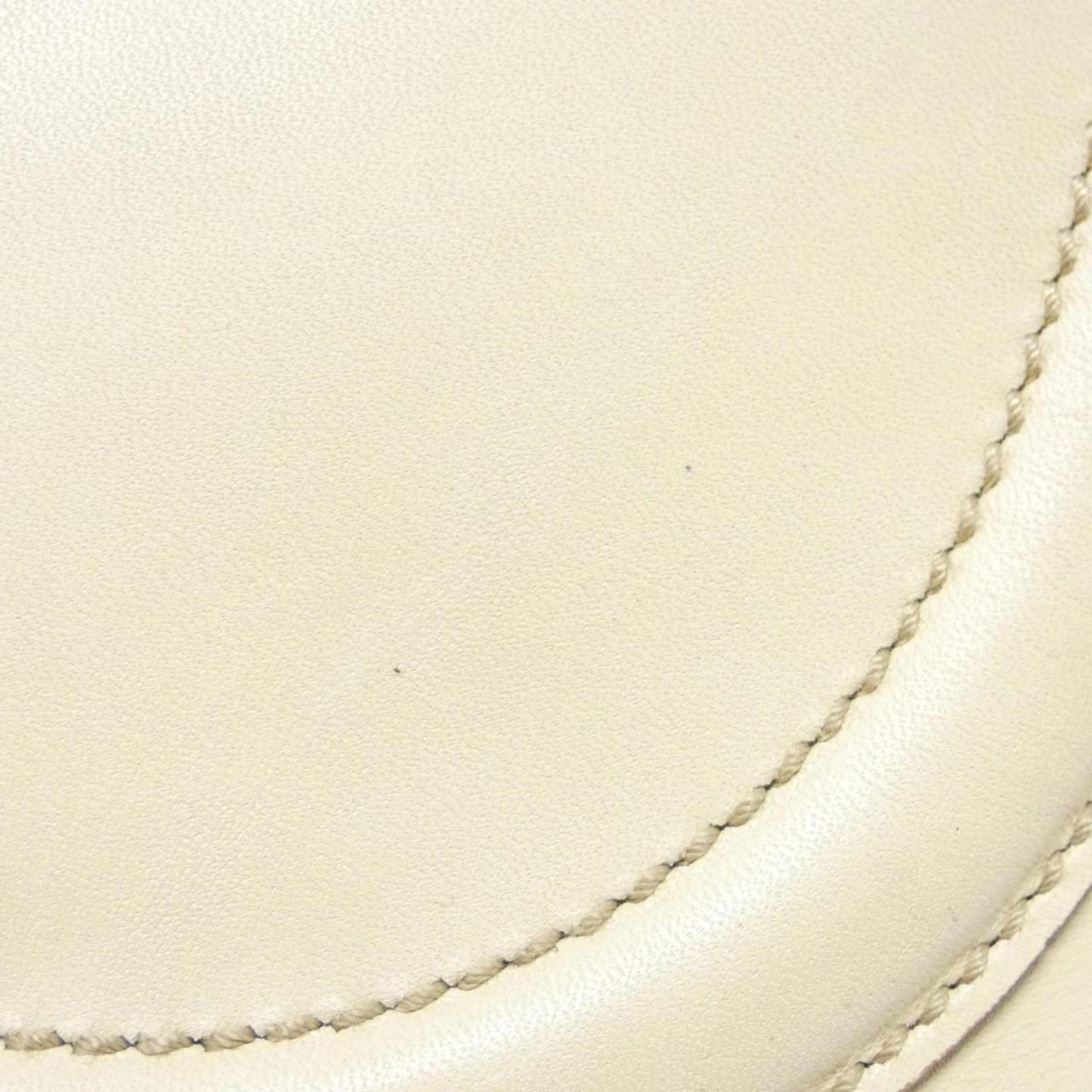 Gucci Ivory Leather Shoulder Bag ( )