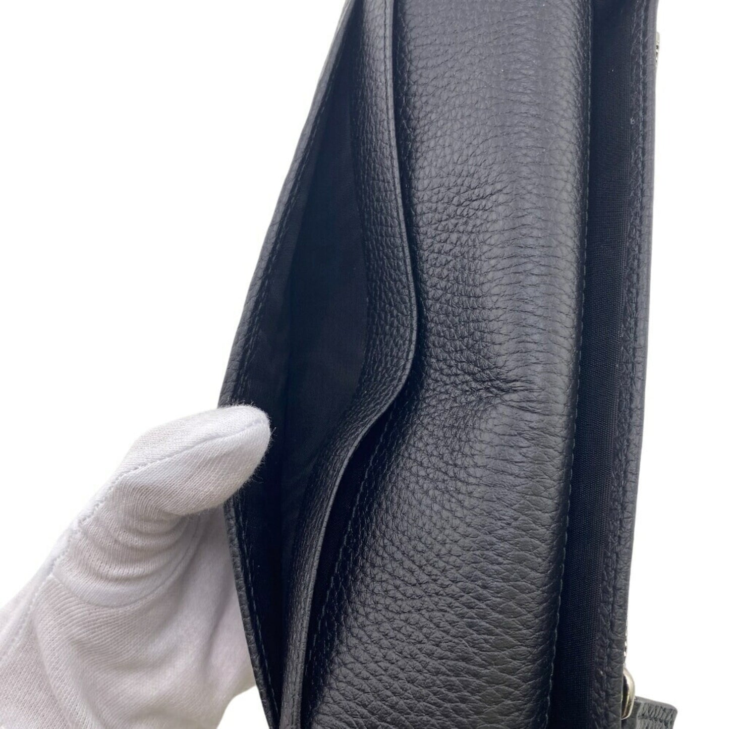 Gucci Black Leather Long Wallet (Bi-Fold) ( )