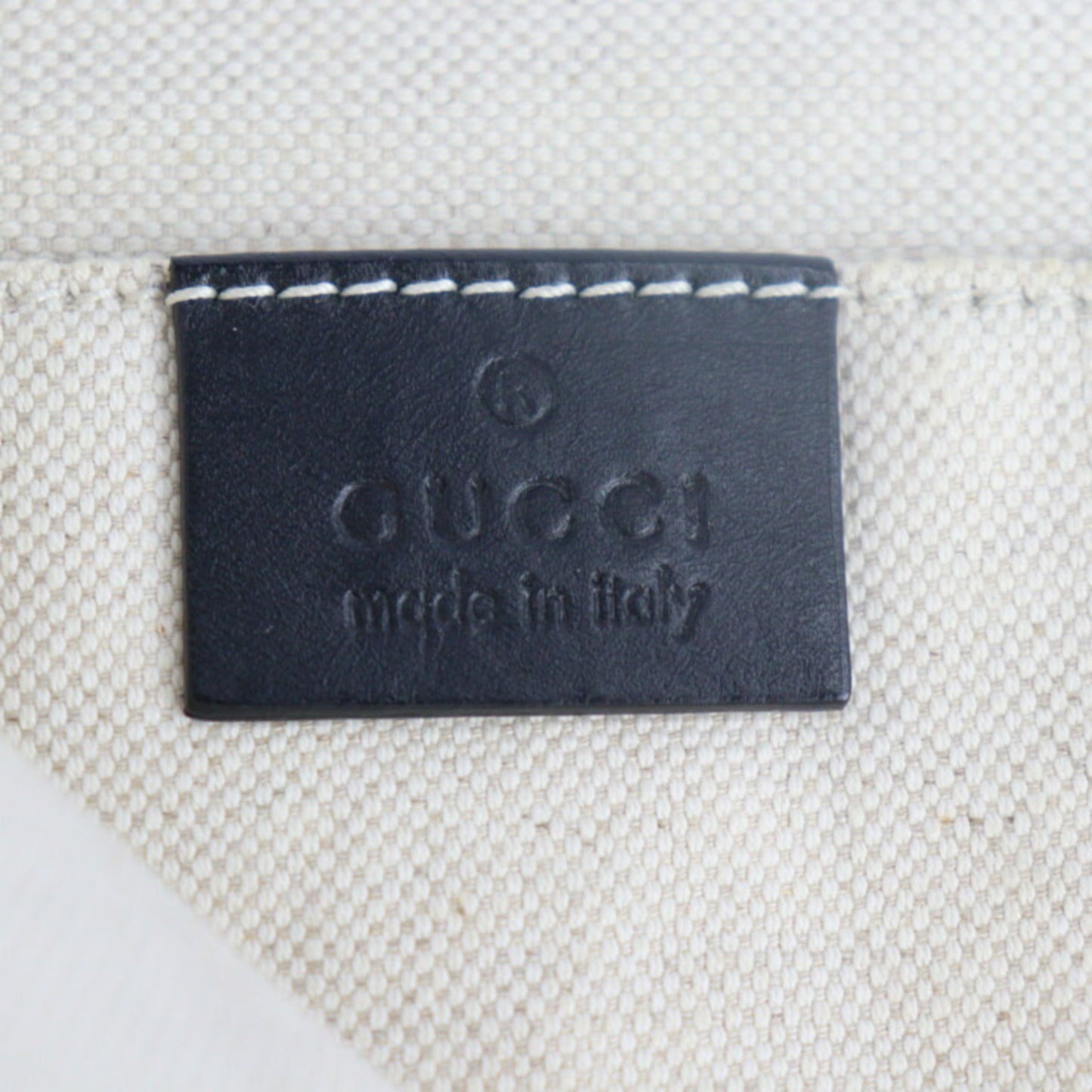 Gucci Gray Canvas Clutch Bag Handbag Pouch ( )
