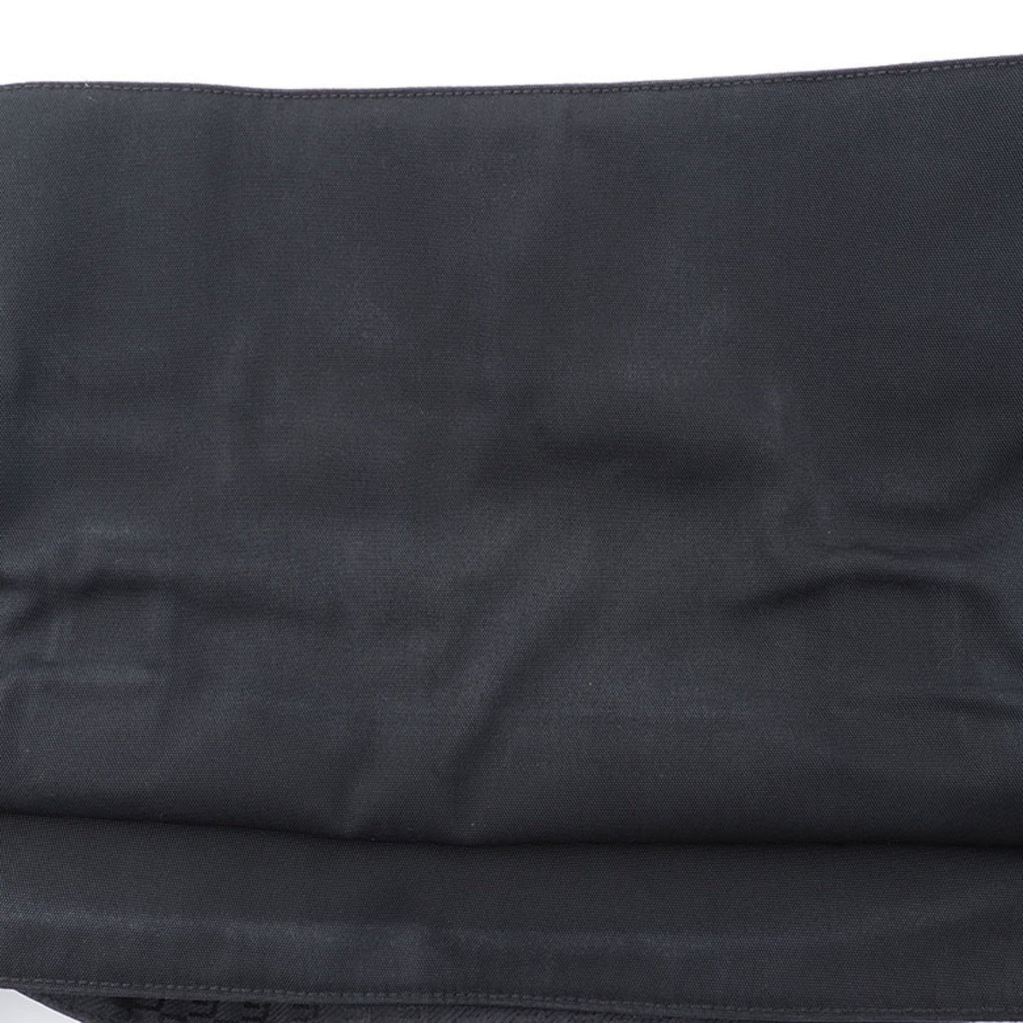 Gucci Black Nylon Messenger Bag Shoulder Bag ( )