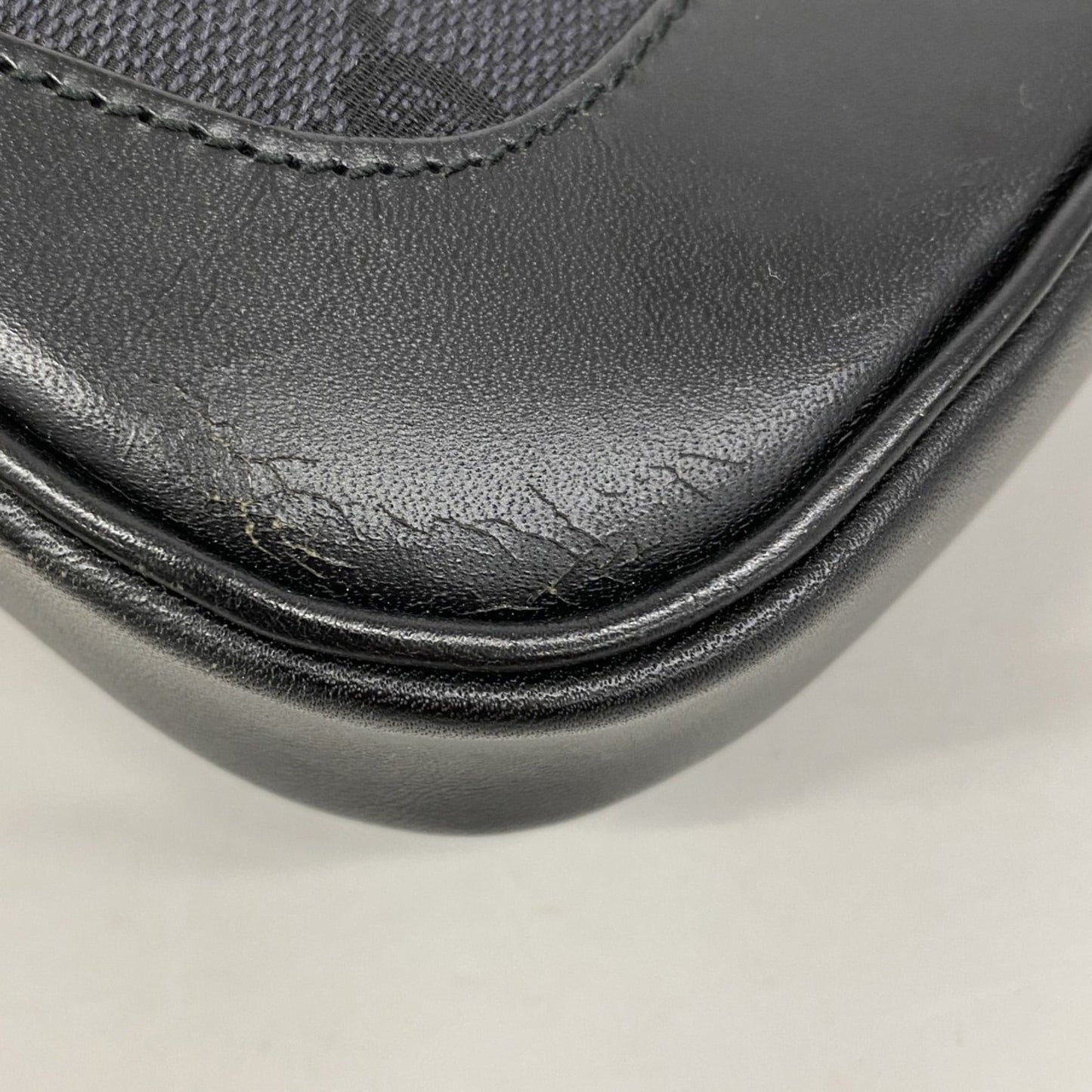 Gucci Black Canvas Shoulder Bag ( )