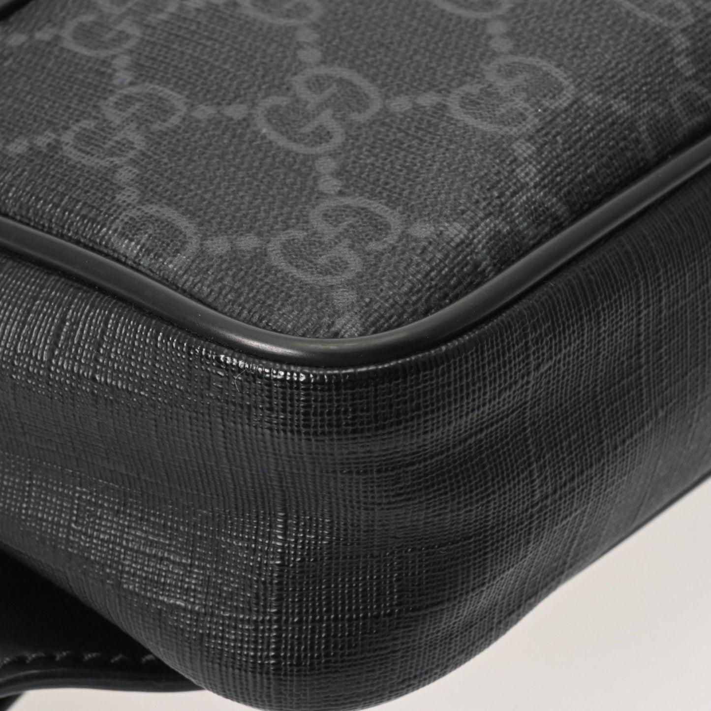 Gucci Black Gray Gg Supreme Canvas Sling Bag ( )