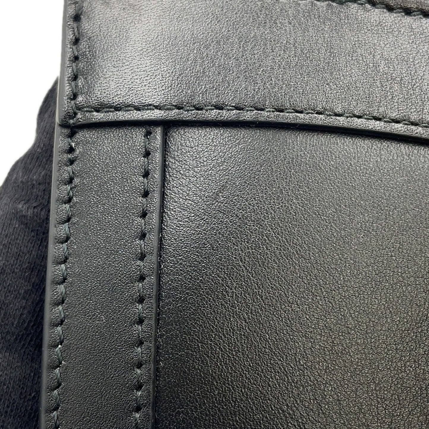 Gucci Black Leather Handbag Shoulder Bag Tote Bag ( )