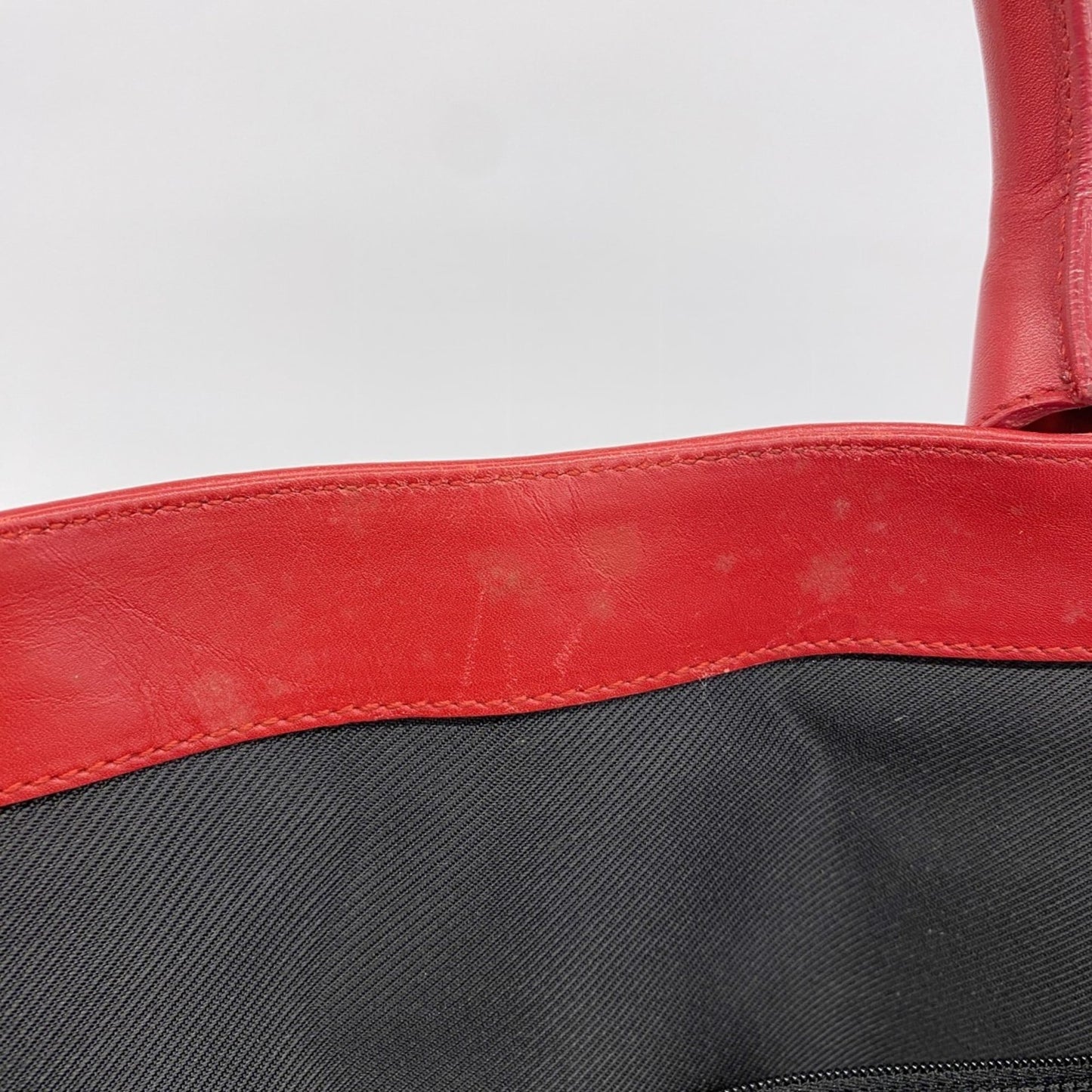 Gucci Beige Black Red Color Canvas Tote Bag ( )