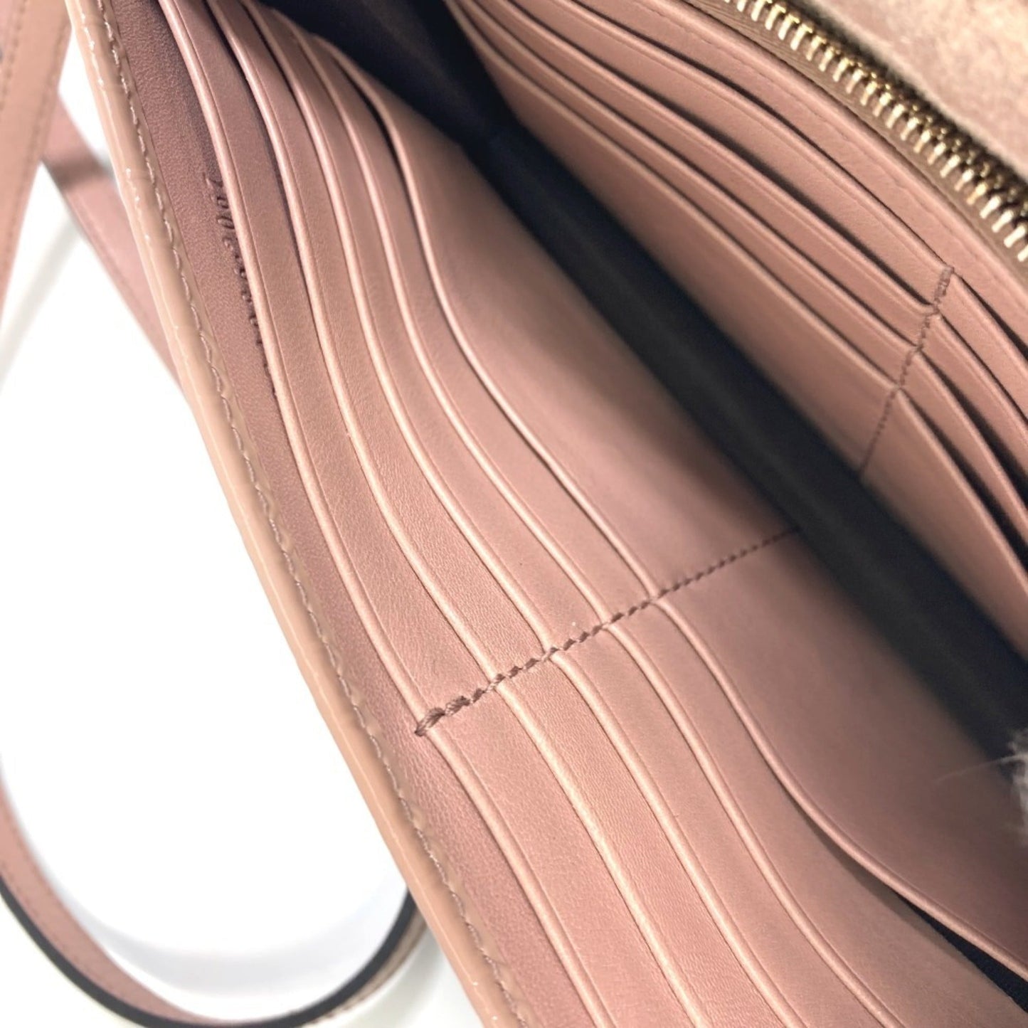 Gucci Beige Shoulder Bag ( )