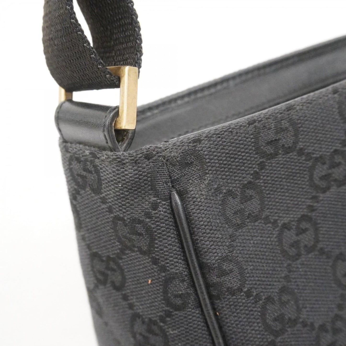Gucci Black Canvas Pouch ( )