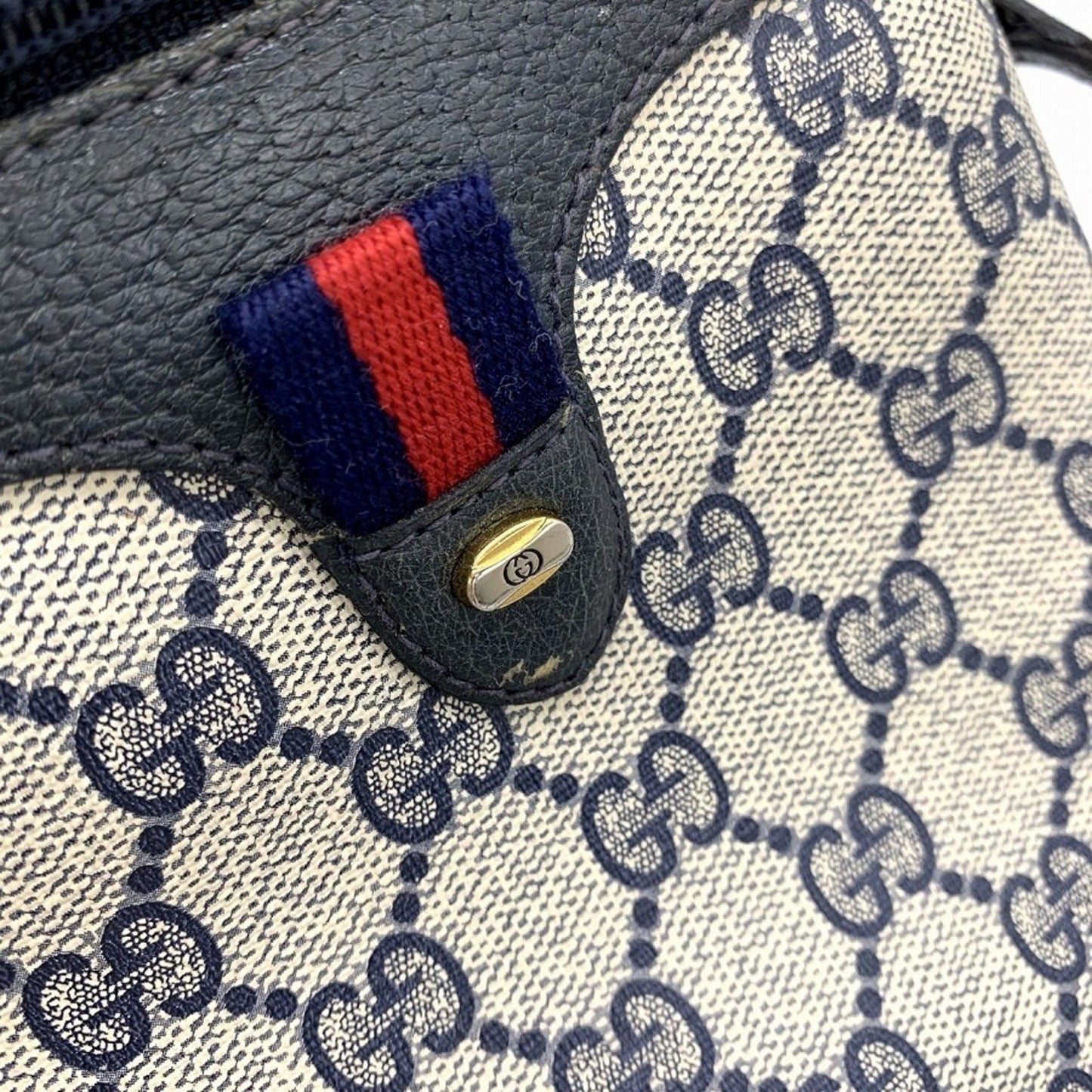 Gucci Navy Gg Supreme Canvas Shoulder Bag