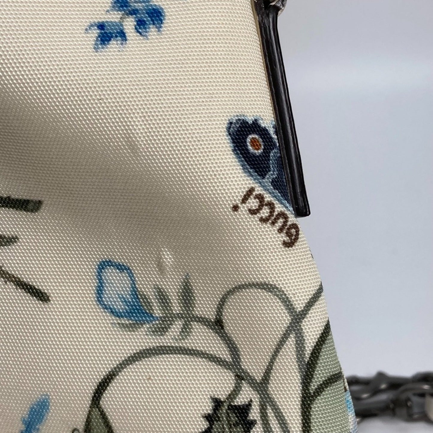 Gucci Ivory Multi-Color Leather Pvc Shoulder Bag Tote Bag ( )