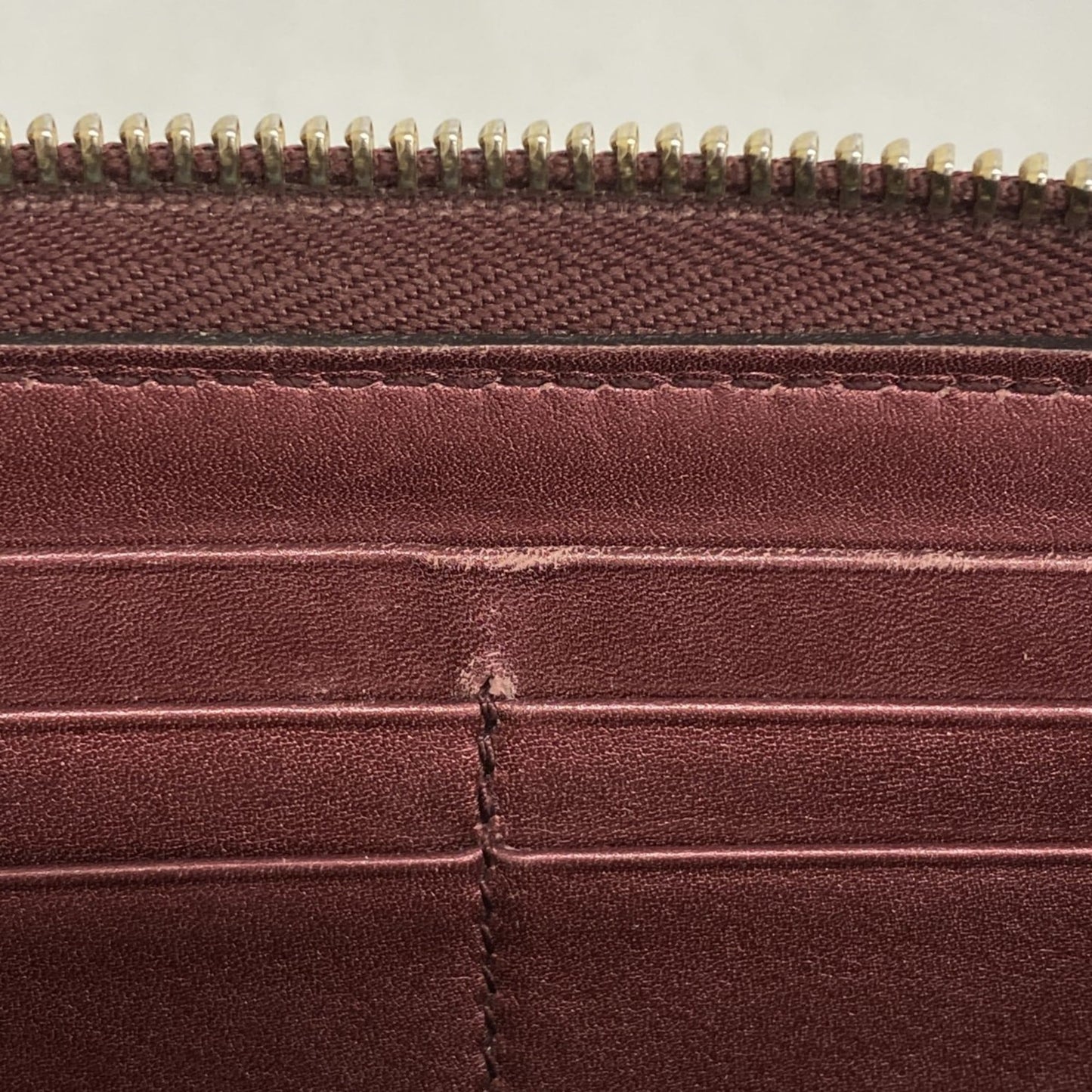 Gucci Bordeaux Long Wallet (Bi-Fold) ( )