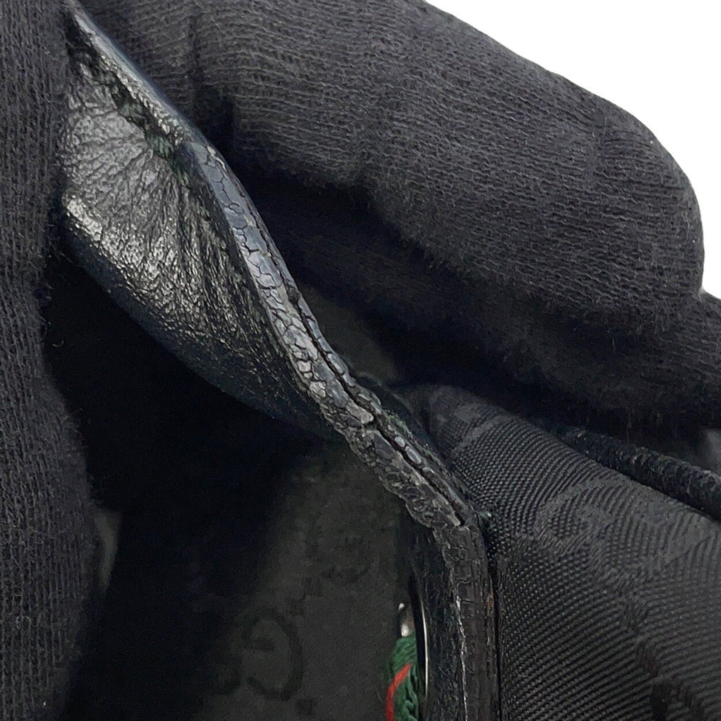Gucci Sherry Line Black Nylon Leather Handbag ( )