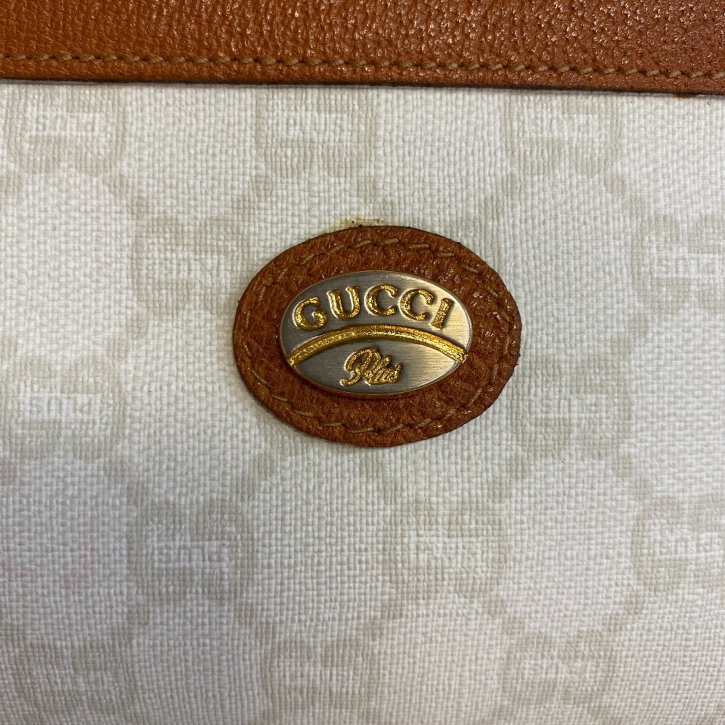 Gucci Gg Plus White Pvc Clutch Bag ( )