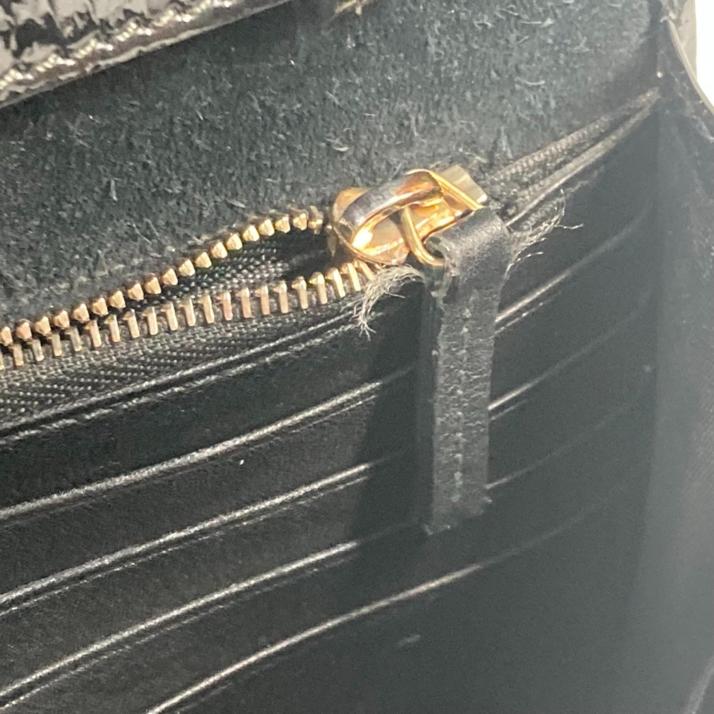 Gucci Black Patent Leather Shoulder Bag ( )
