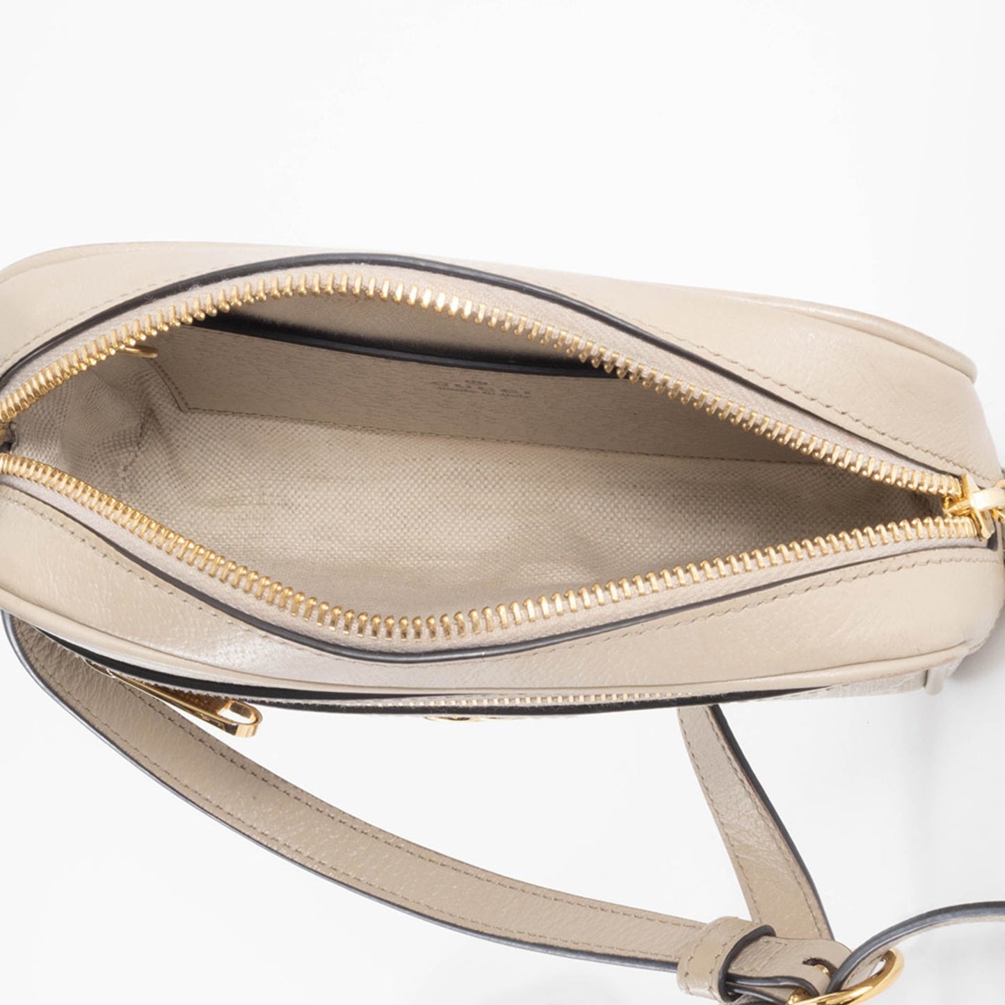 Gucci Beige Gg Supreme Leather Shoulder Bag ( )
