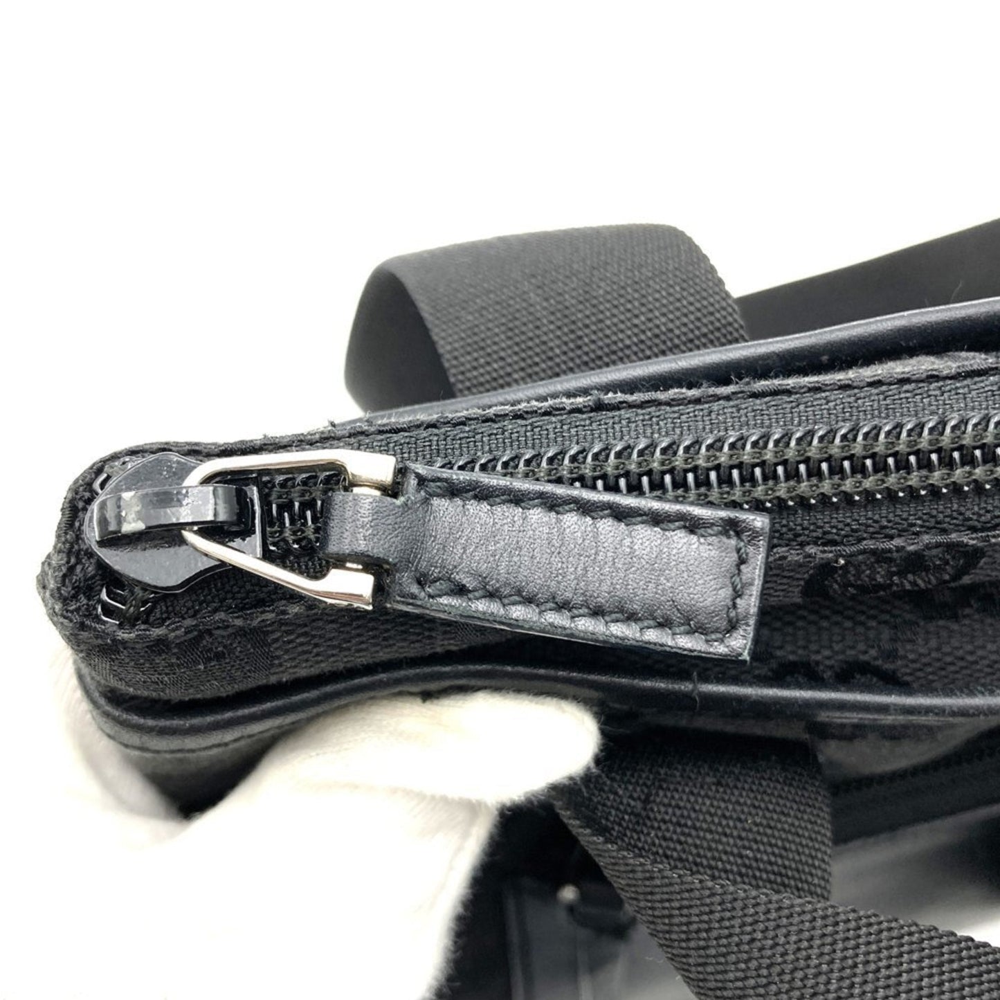 Gucci Black Gg Canvas Tote Bag ( )