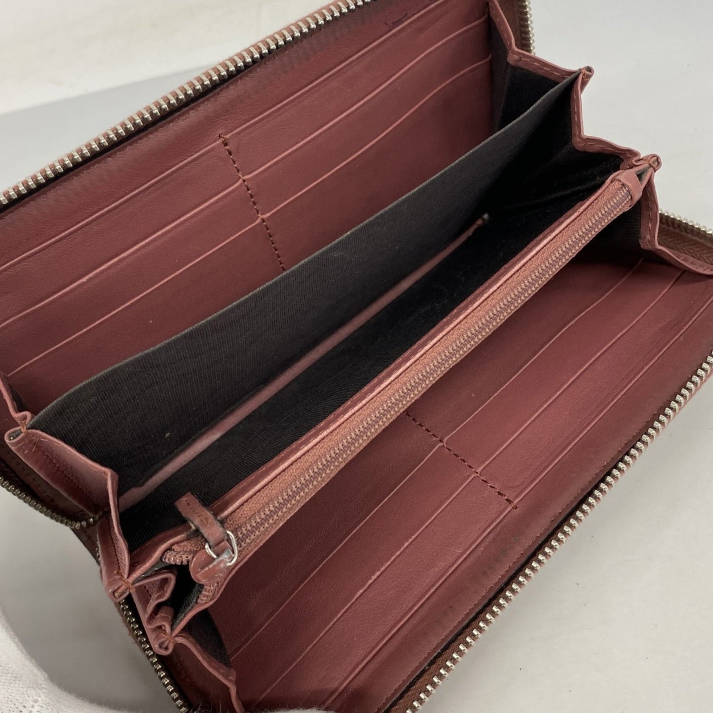 Gucci Brown Pink Pvc Long Wallet (Bi-Fold) ( )