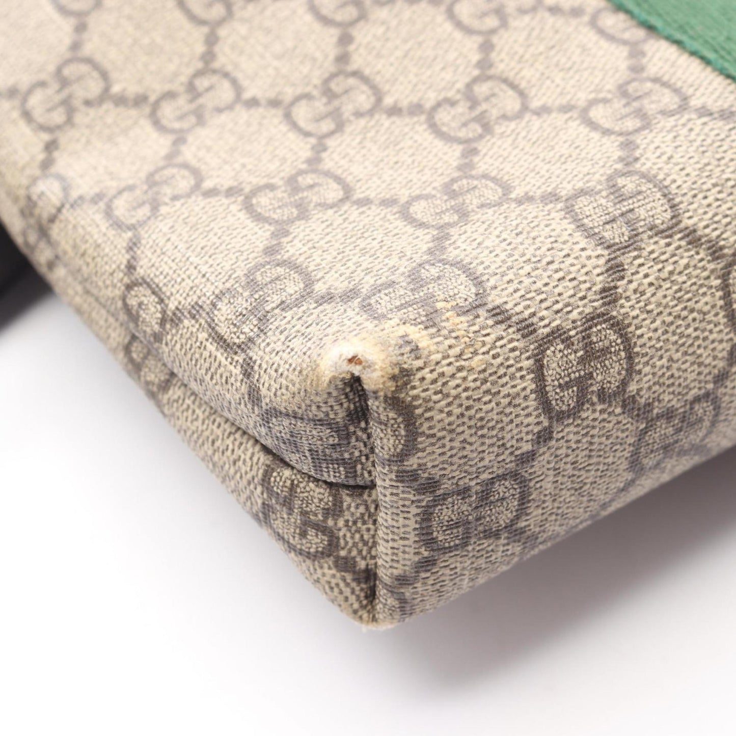 Gucci Beige Multi-Color Gg Supreme Leather Shoulder Bag ( )