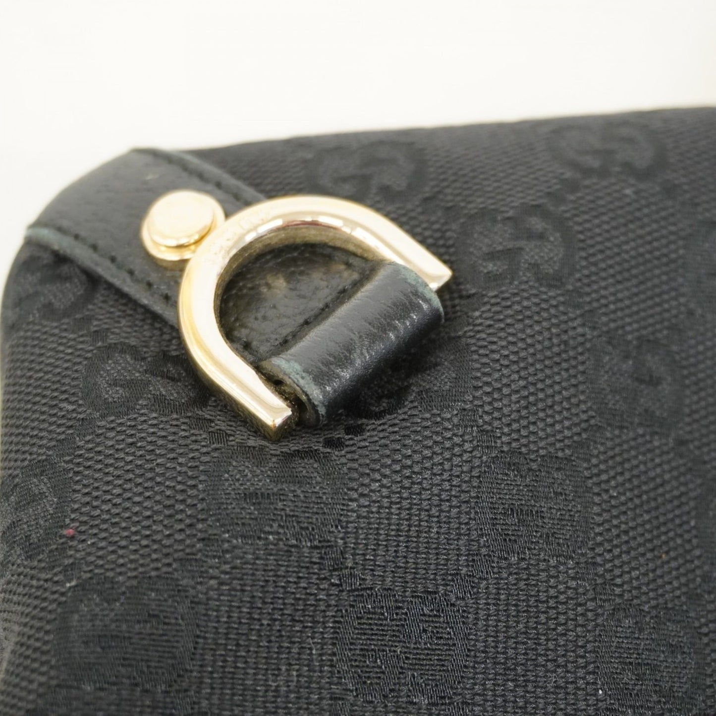 Gucci Black Canvas Shoulder Bag ( )