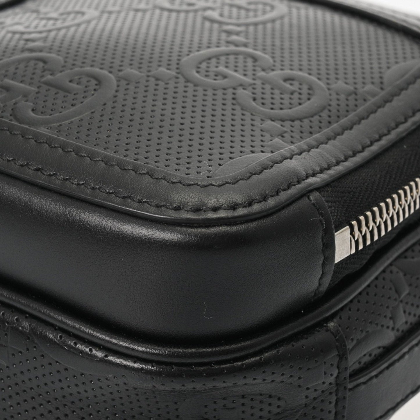 Gucci Black Leather Shoulder Bag ( )
