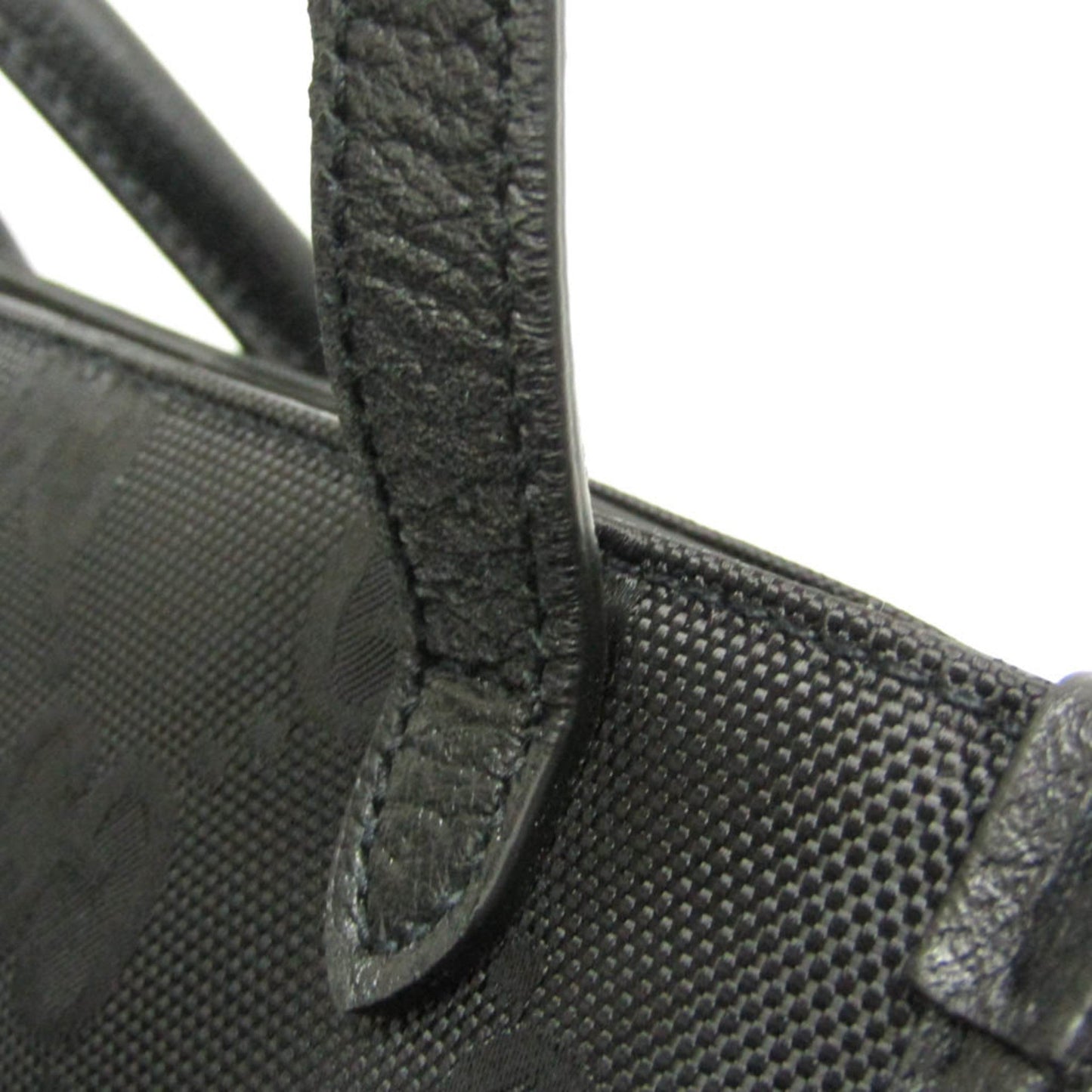 Gucci Black Nylon Canvas Leather Handbag Shoulder Bag ( )
