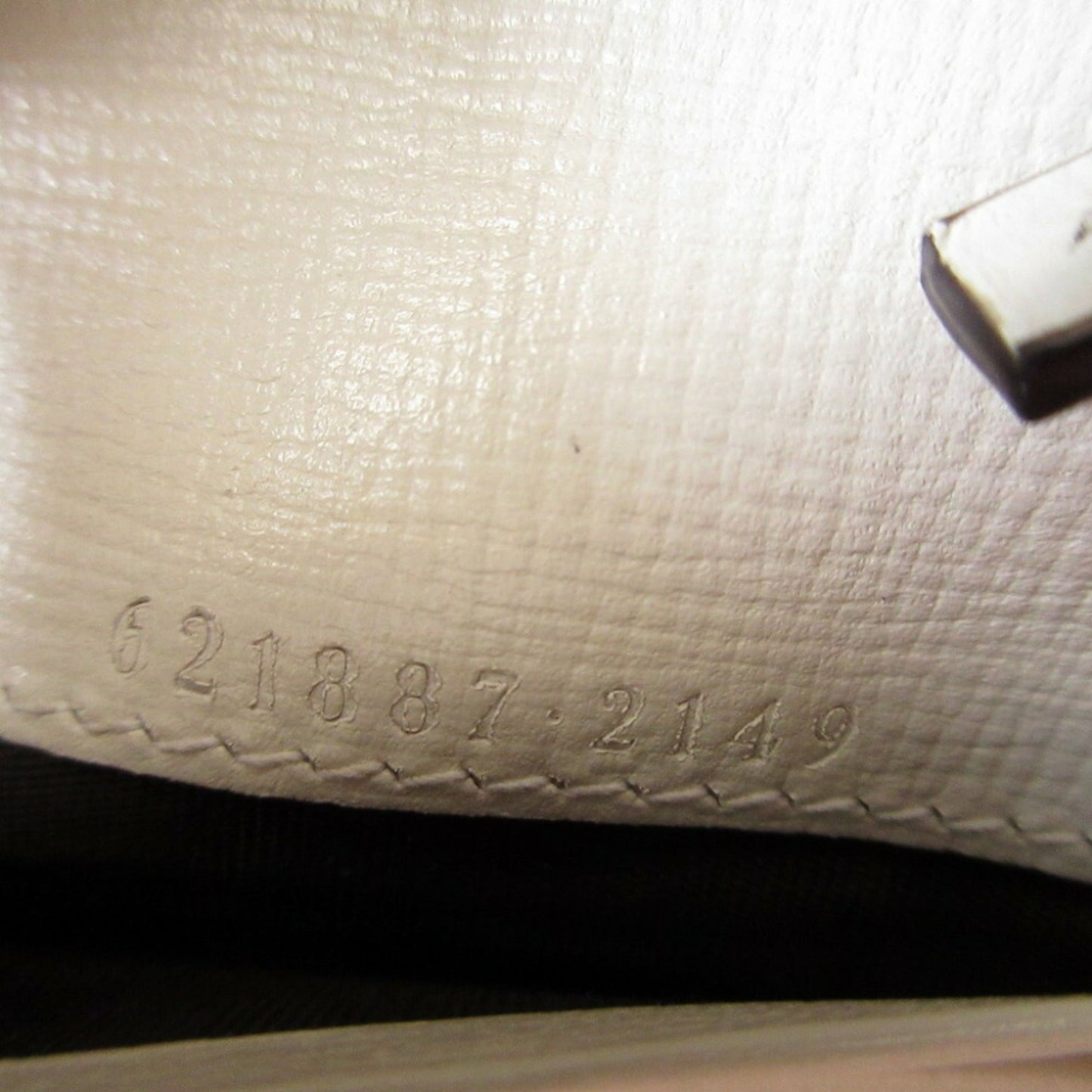 Gucci Beige White Gg Supreme Leather Wallet (Bi-Fold) ( )