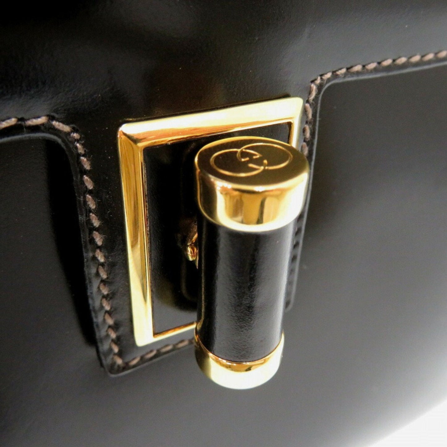 Gucci Black Leather Handbag ( )