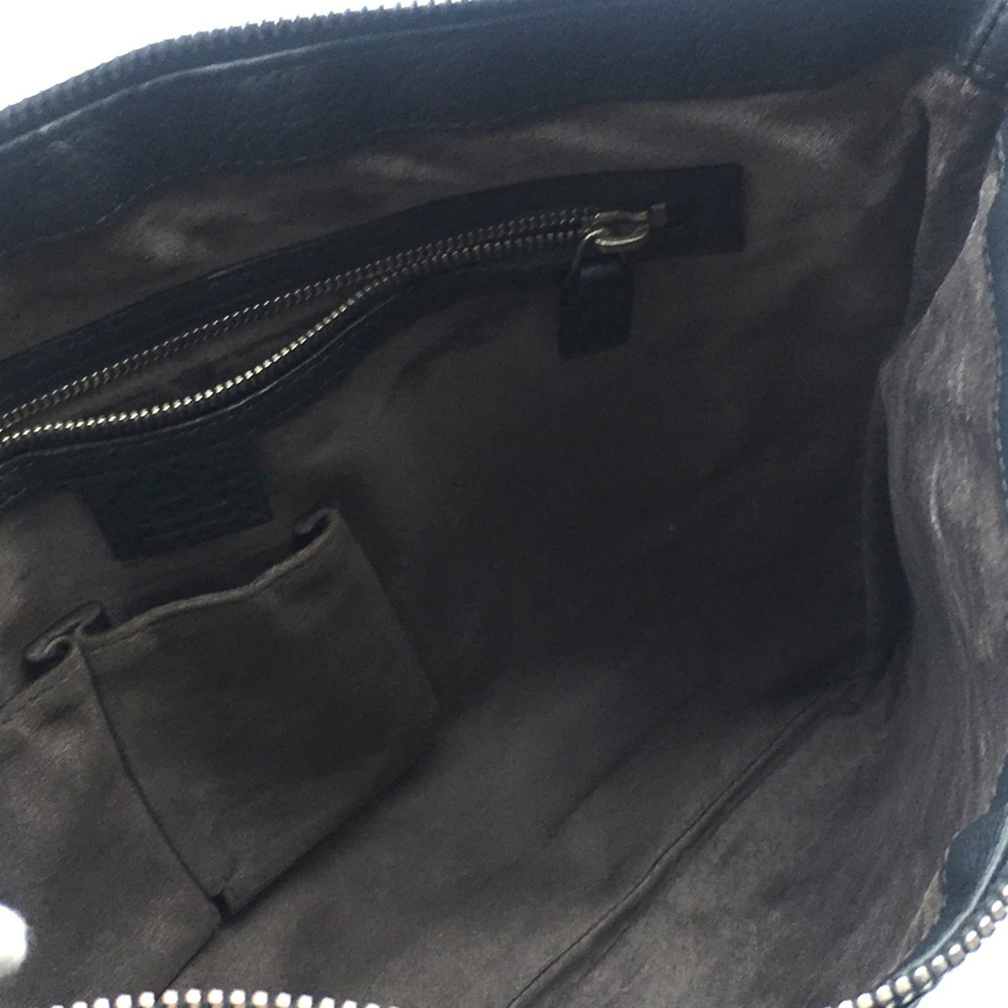 Gucci Gray Leather Shoulder Bag ( )