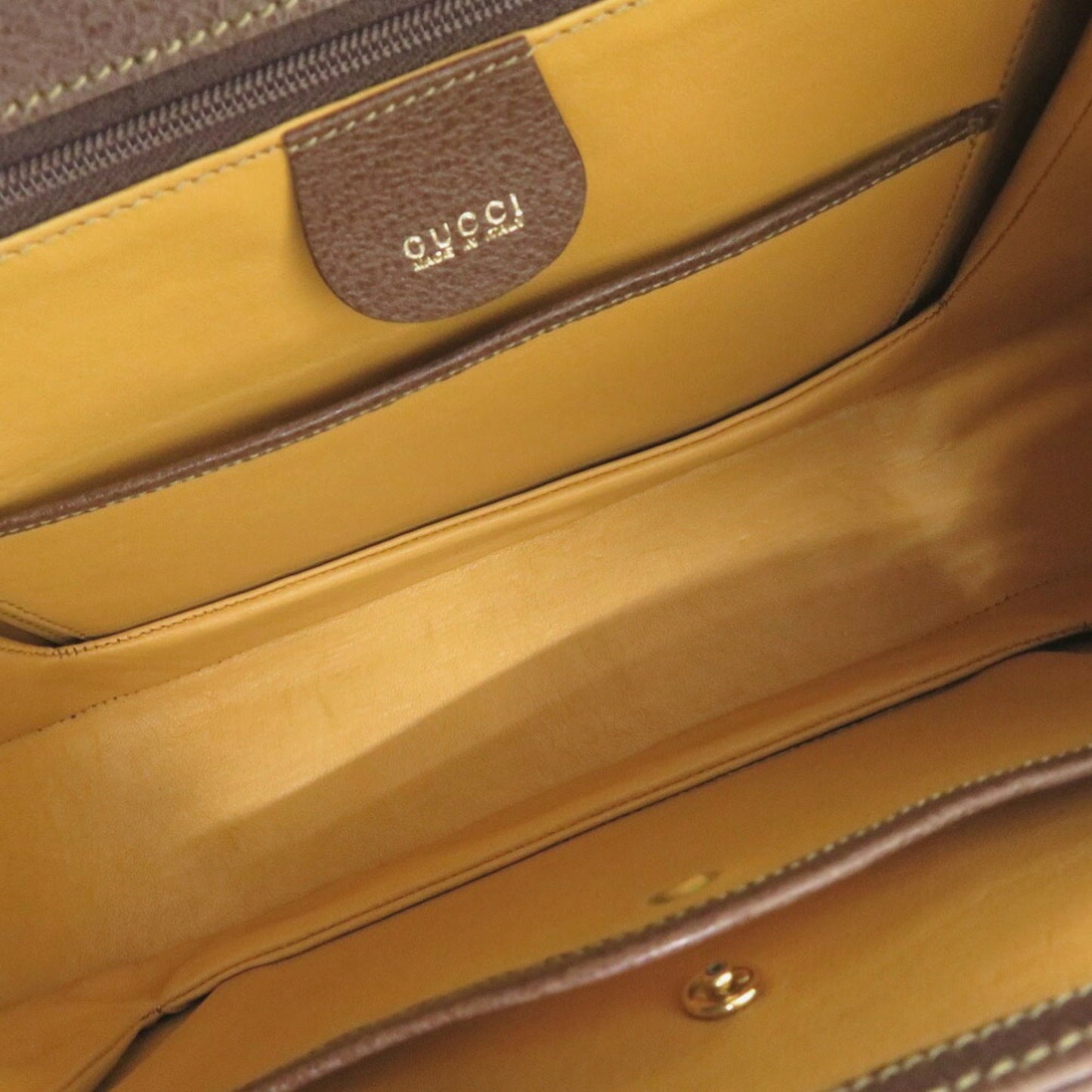 Gucci Brown Leather Handbag ( )