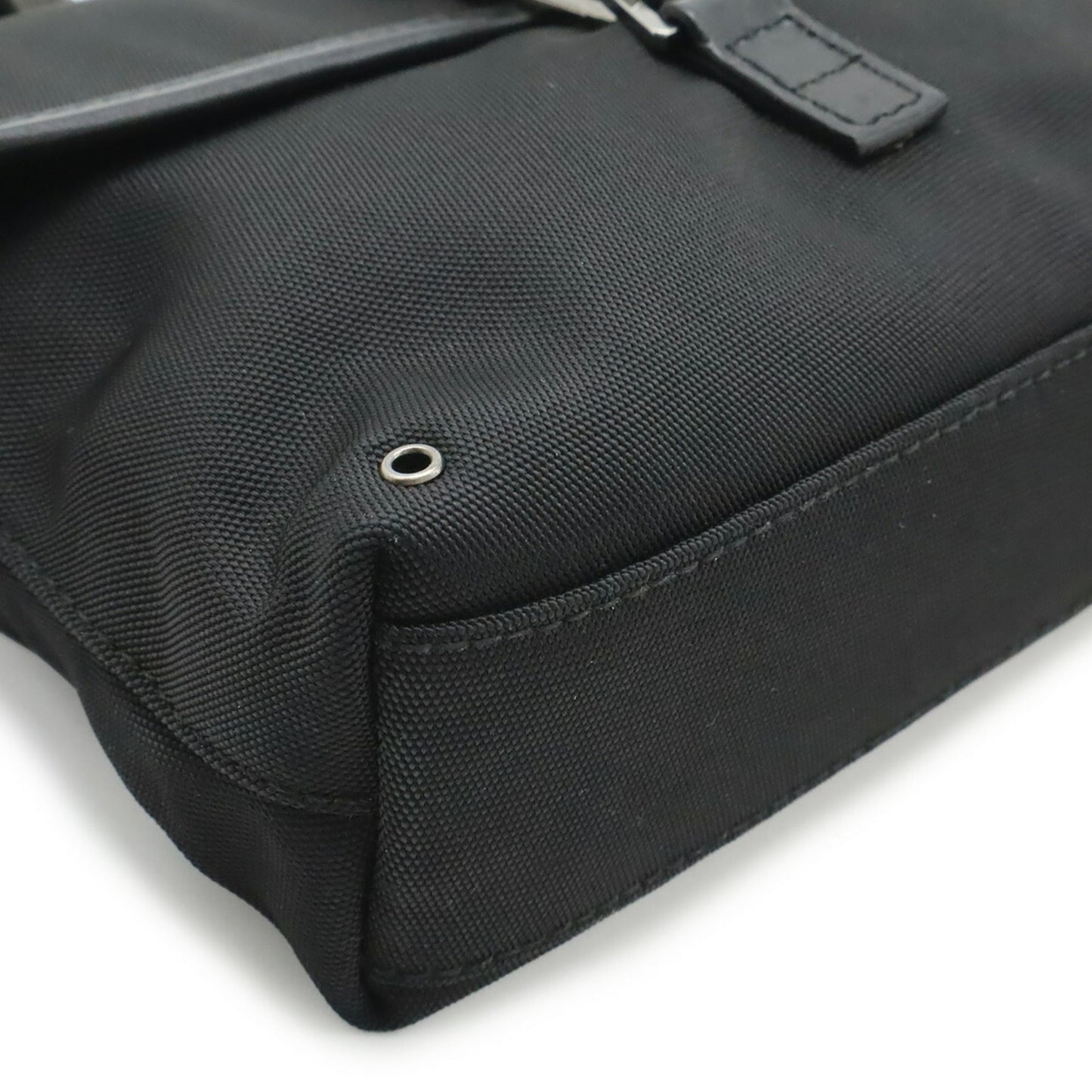 Gucci Black Nylon Canvas Leather Fanny Pack ( )