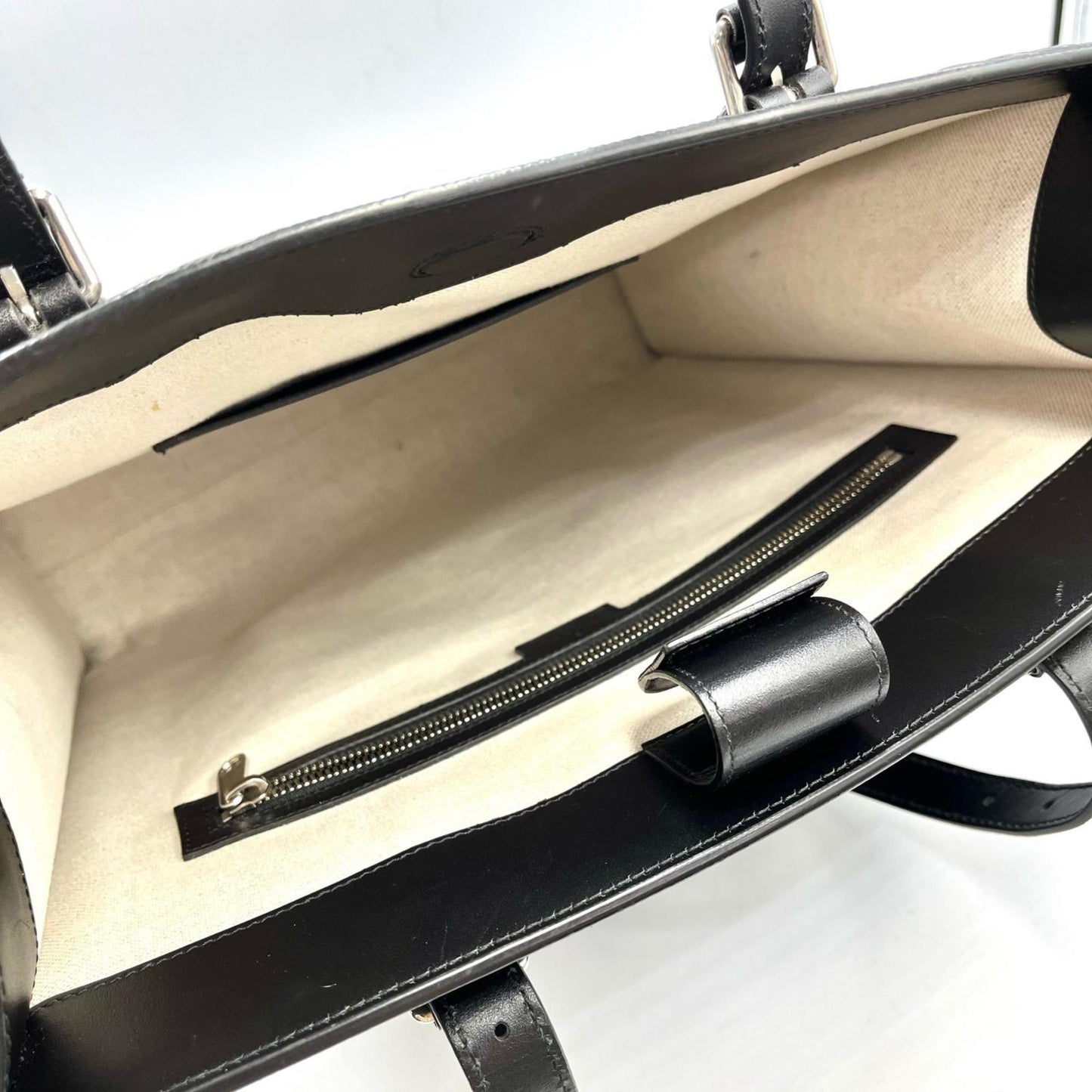 Gucci Black Leather Handbag ( )