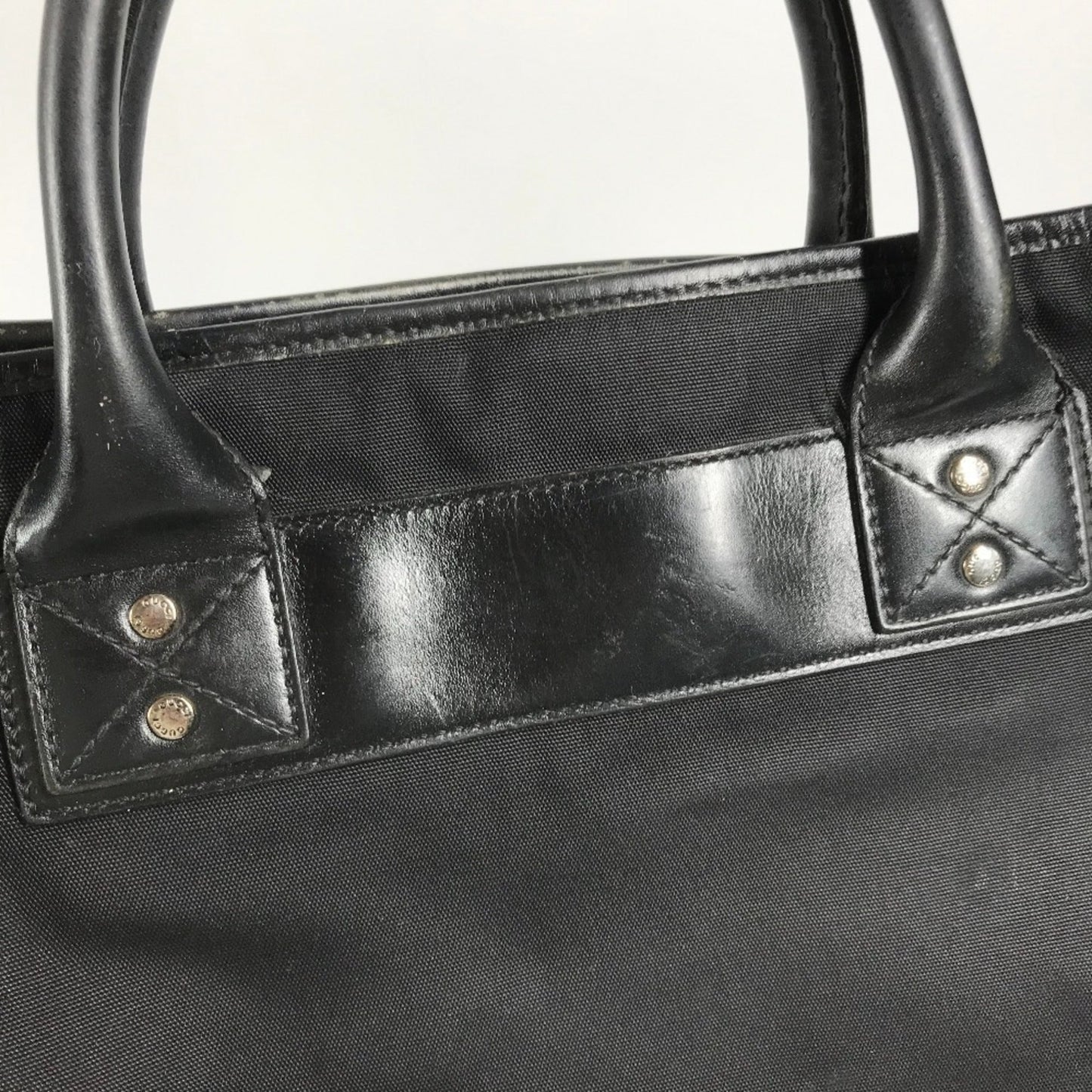 Gucci Black Nylon Leather Handbag Tote Bag ( )