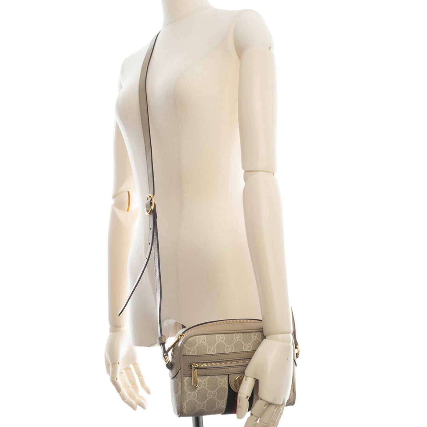 Gucci Beige Gg Supreme Leather Shoulder Bag ( )