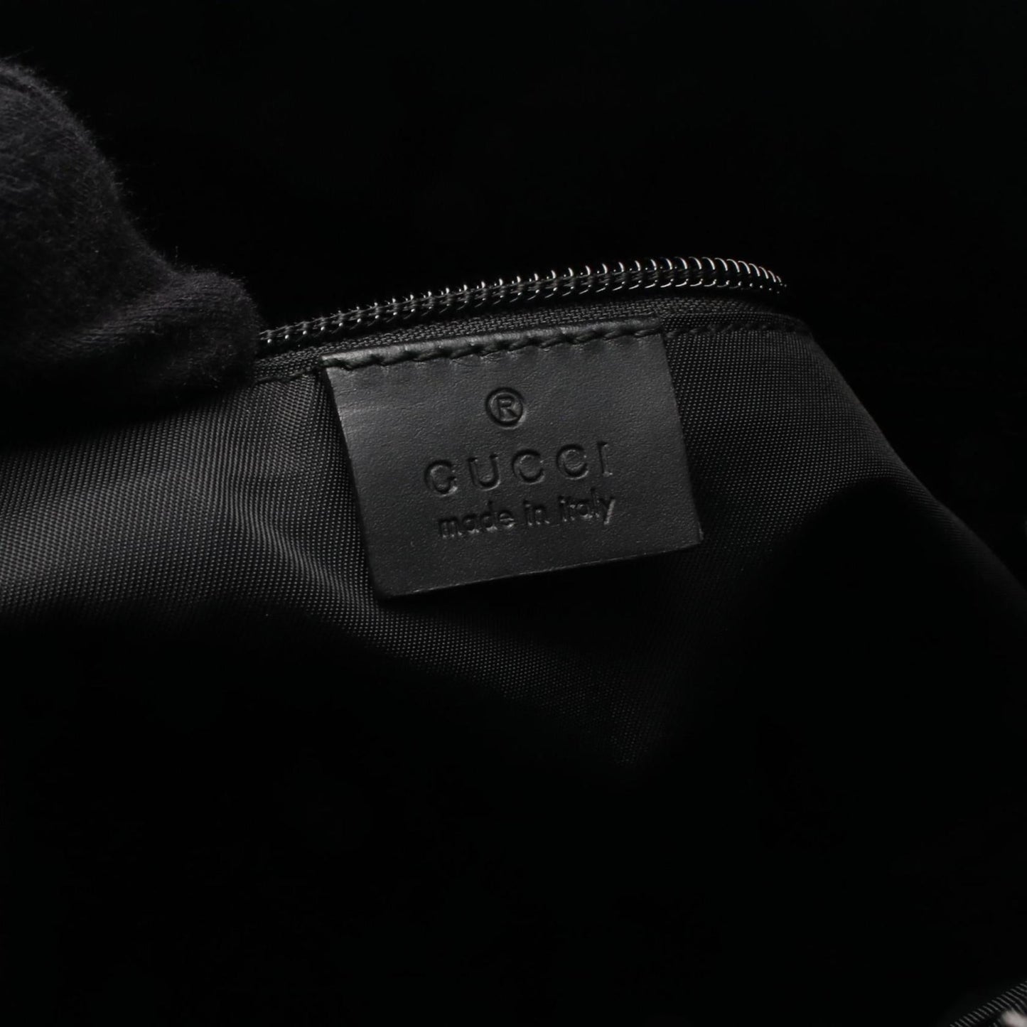 Gucci Black Gg Supreme Leather Shoulder Bag ( )