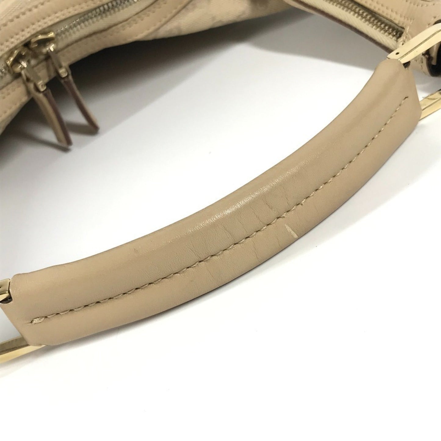 Gucci Beige Gg Canvas Shoulder Bag ( )
