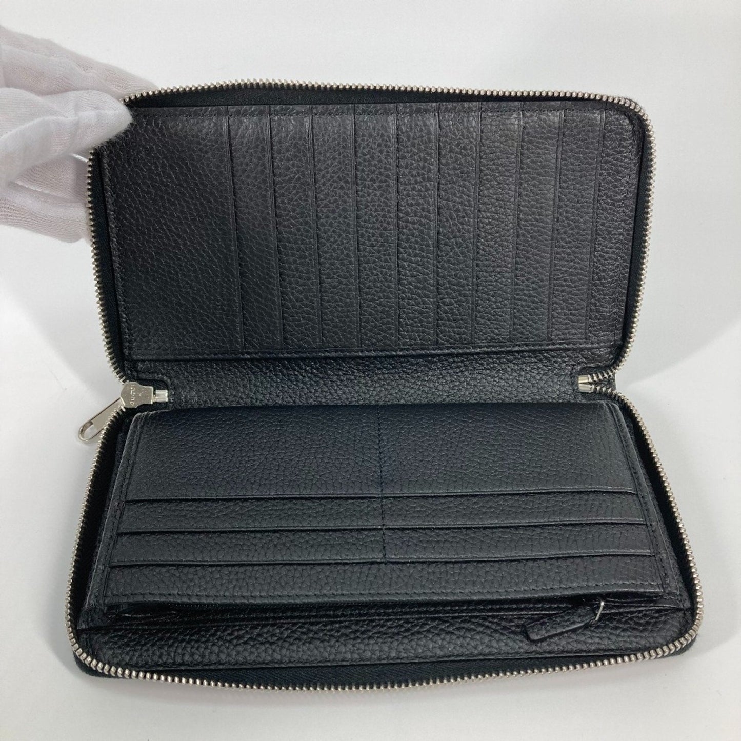 Gucci Black Leather Long Wallet (Bi-Fold) ( )