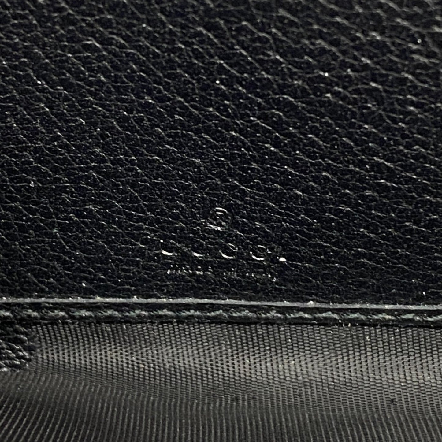 Gucci Black Canvas Long Wallet (Bi-Fold) ( )