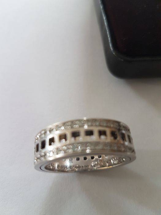 Gucci -   spinning ring, 18K white gold and Diamond - Ring size 9.75