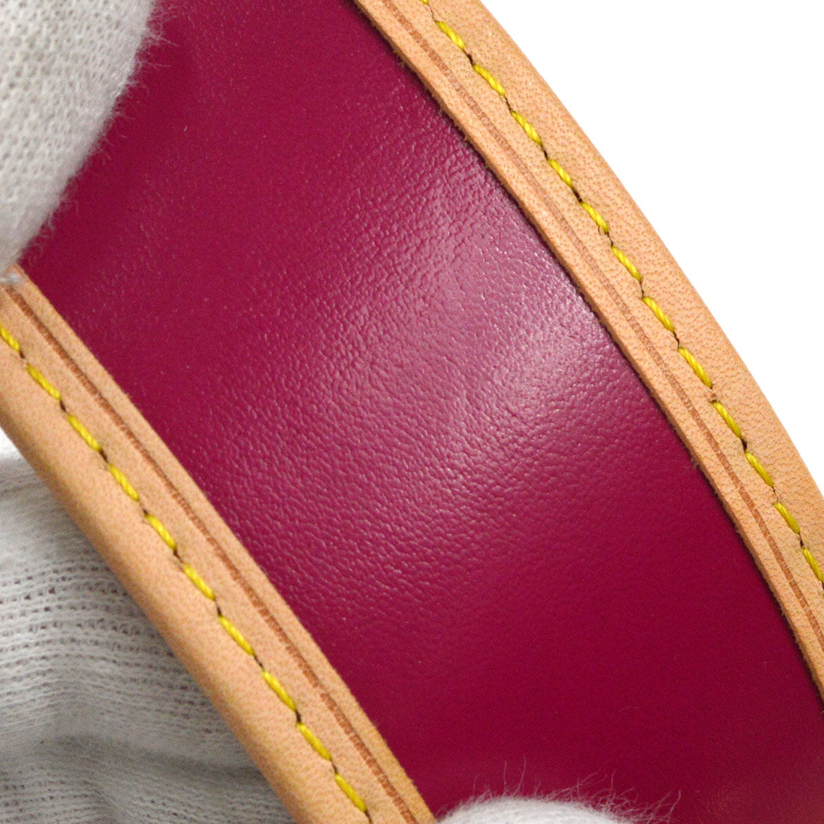 LOUIS VUITTON 2006 M TTE M95172