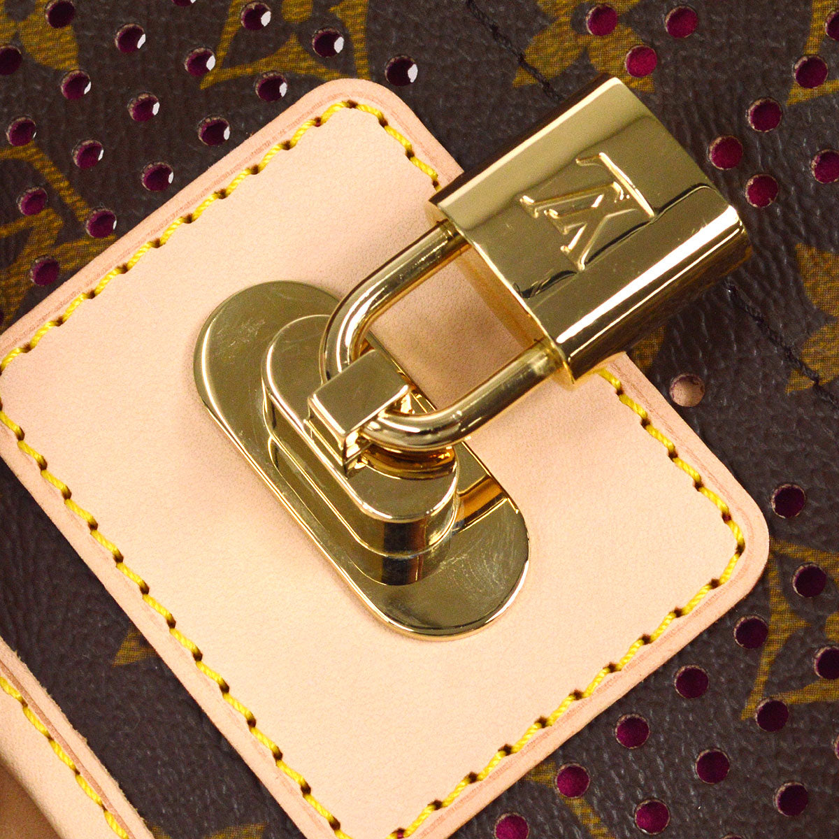 LOUIS VUITTON 2006 M TTE M95172