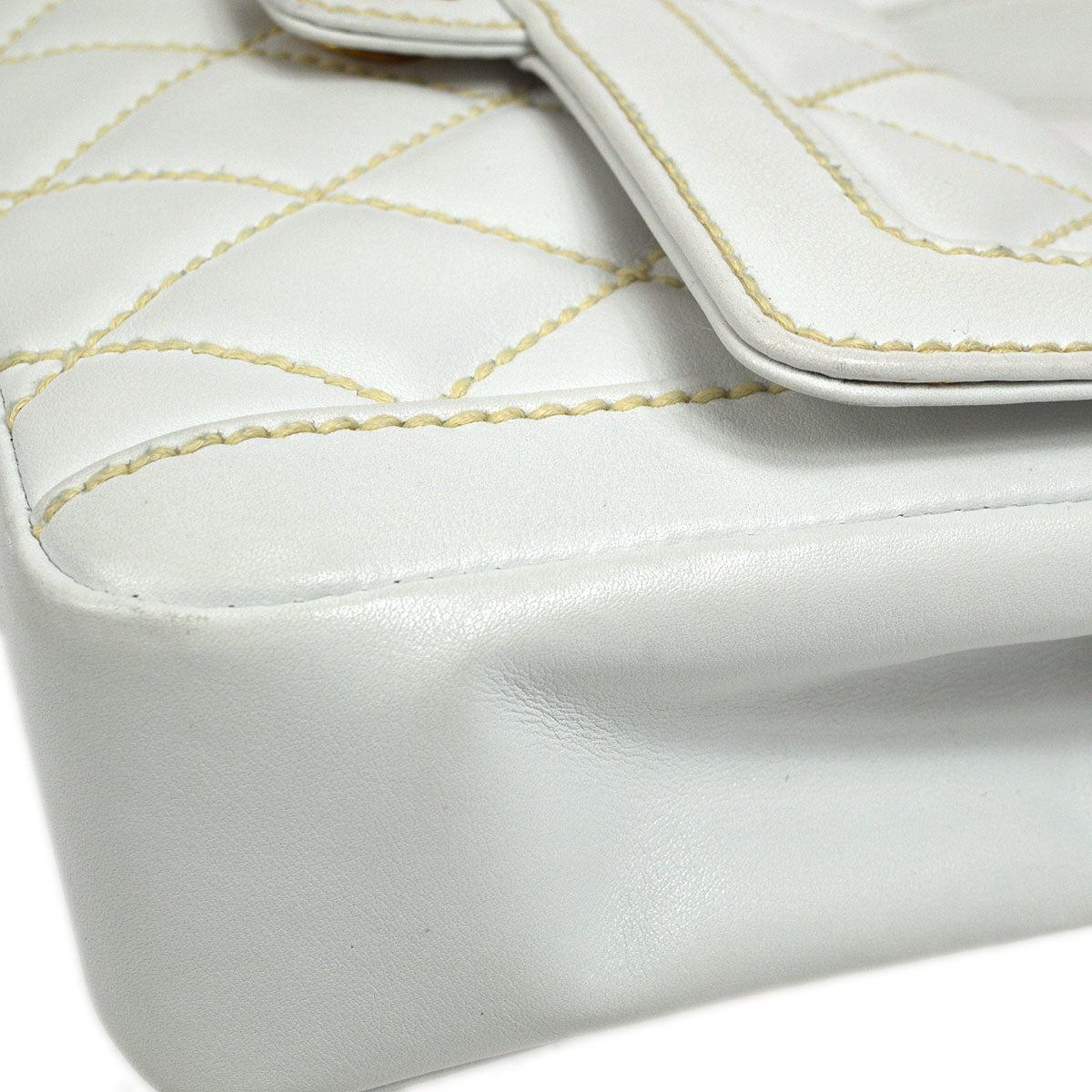 CHANEL 2004-2005 Wild Stitch Handbag Medium White Calfskin 47807