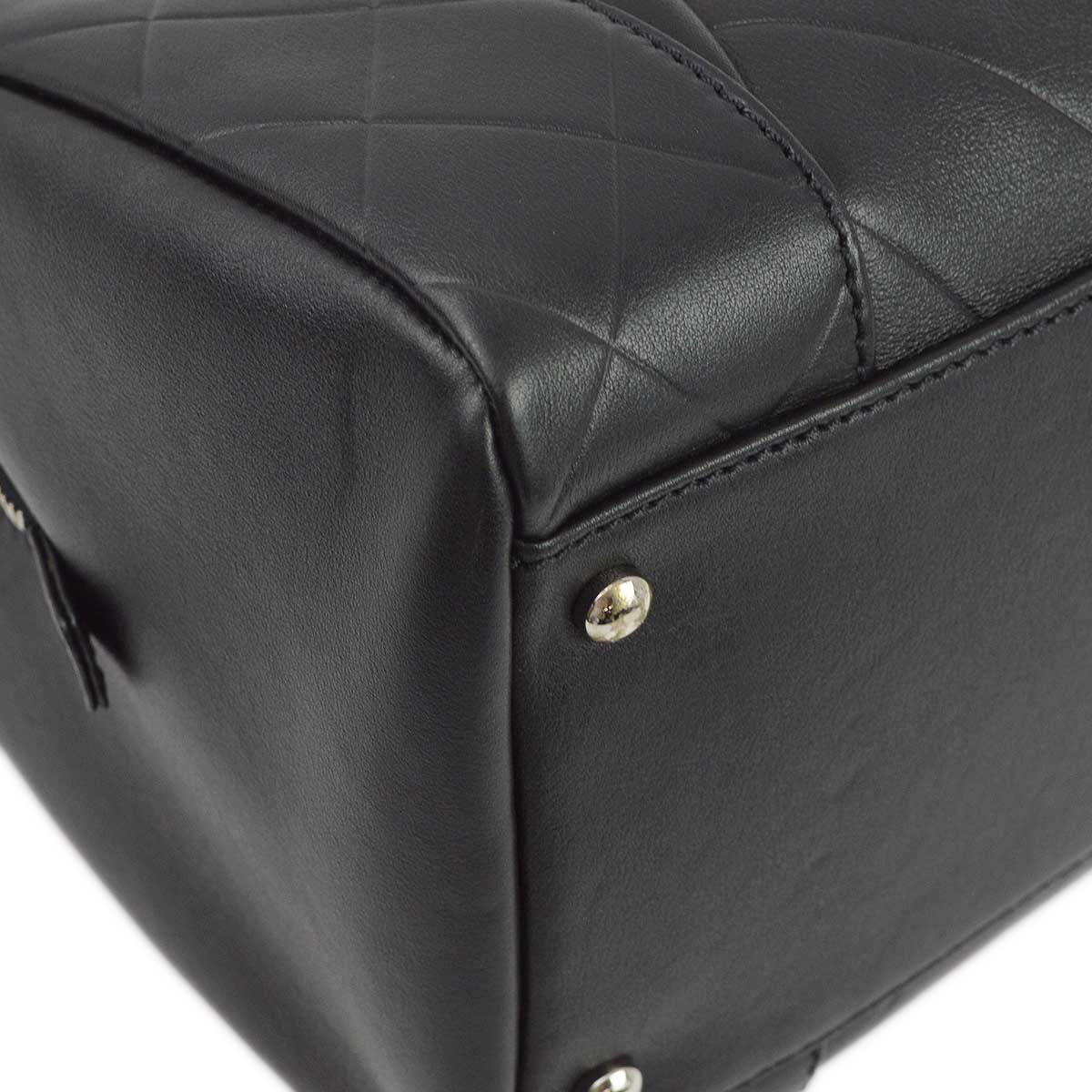Chanel 2005-2006 Black Lambskin Chevron Handbag