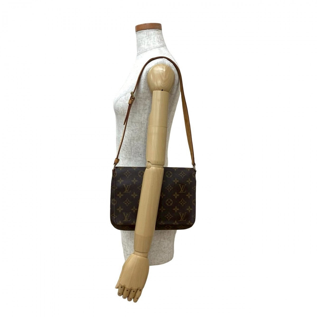 LOUIS VUITTON Shoulder Bag leather Brown Monogram M tte Tango