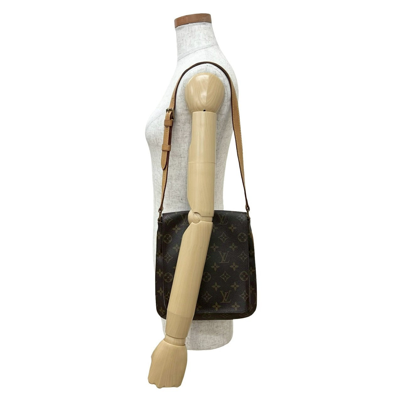 LOUIS VUITTON Shoulder Bag leather Brown Monogram M tte Salsa